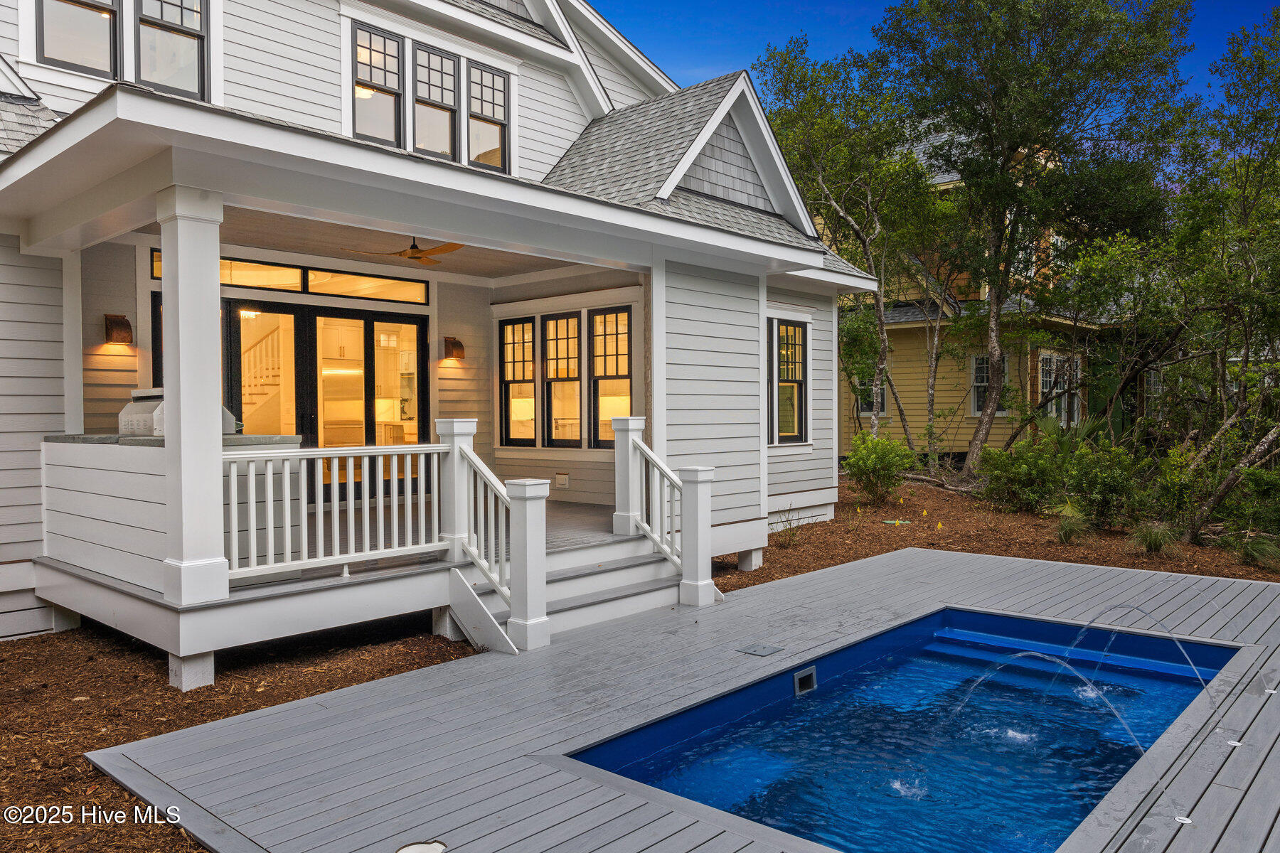 546 Chicamacomico Way