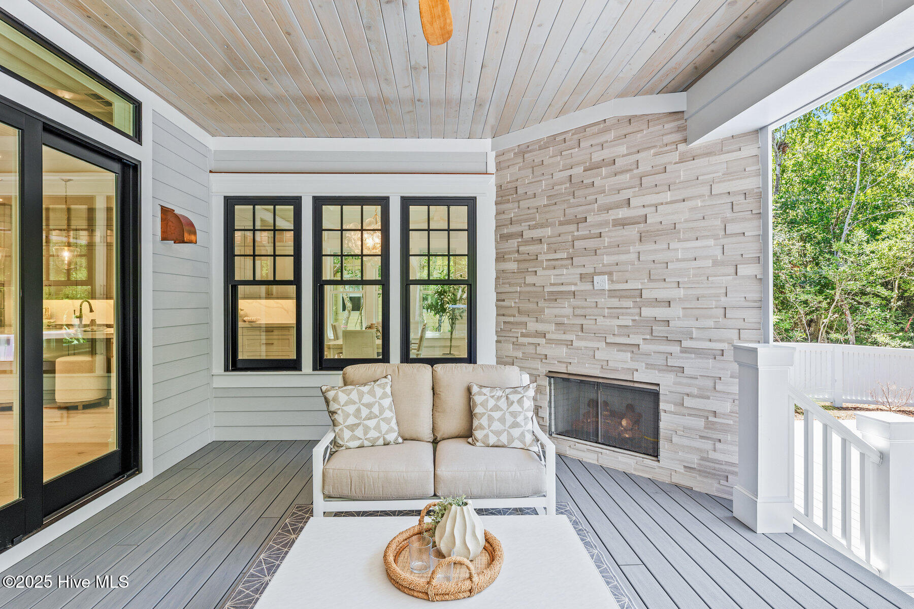 546 Chicamacomico Way