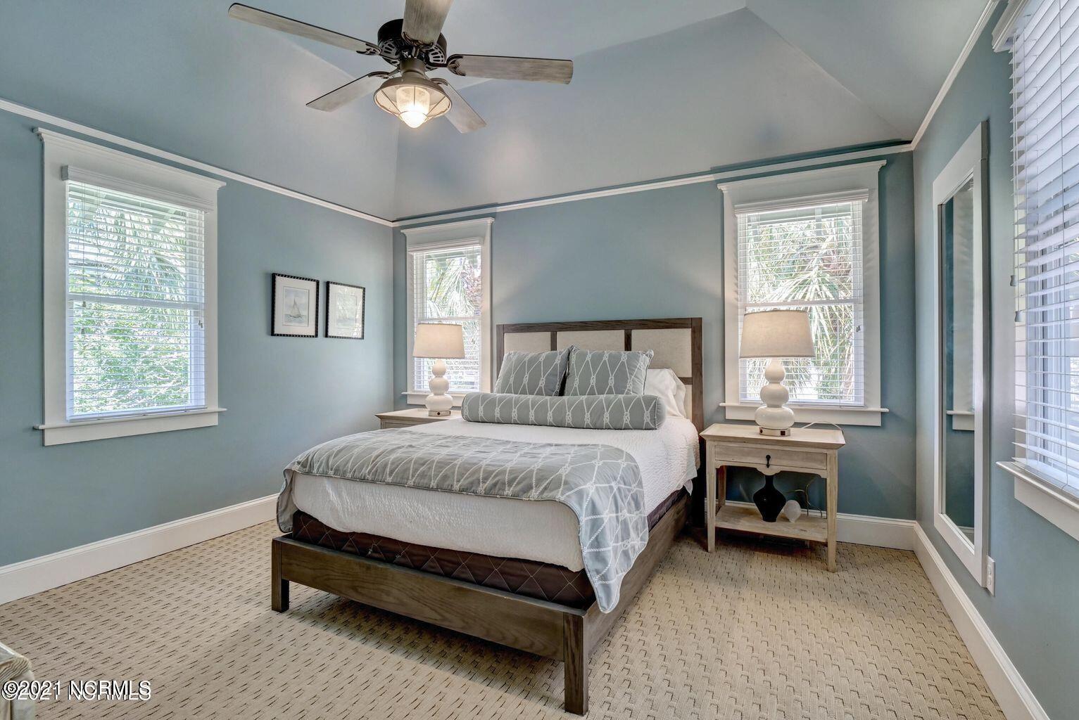 26 Earl Of Craven Court, Week A, Plus Crofter