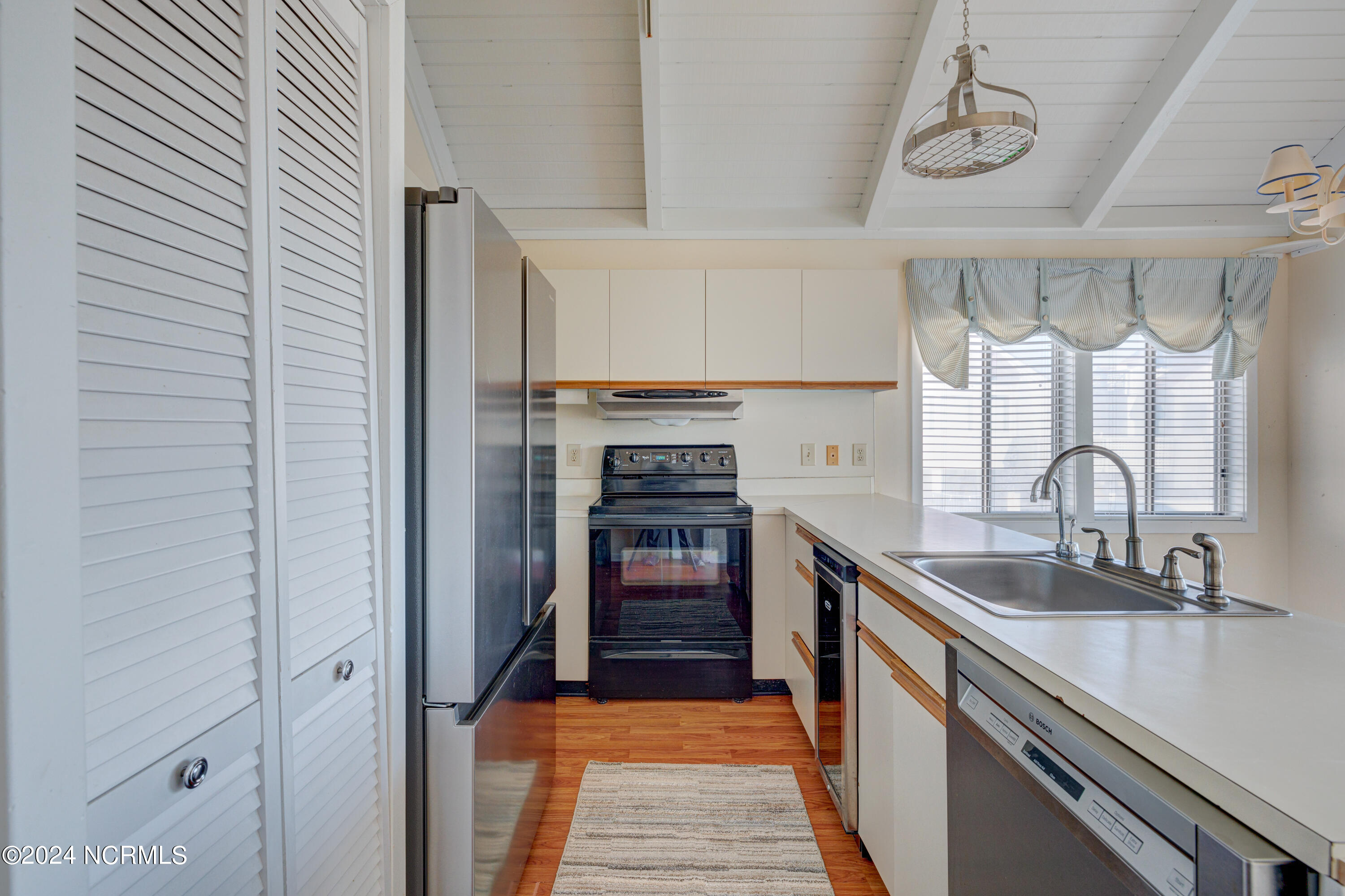 305 South Bald Head Wynd, #10