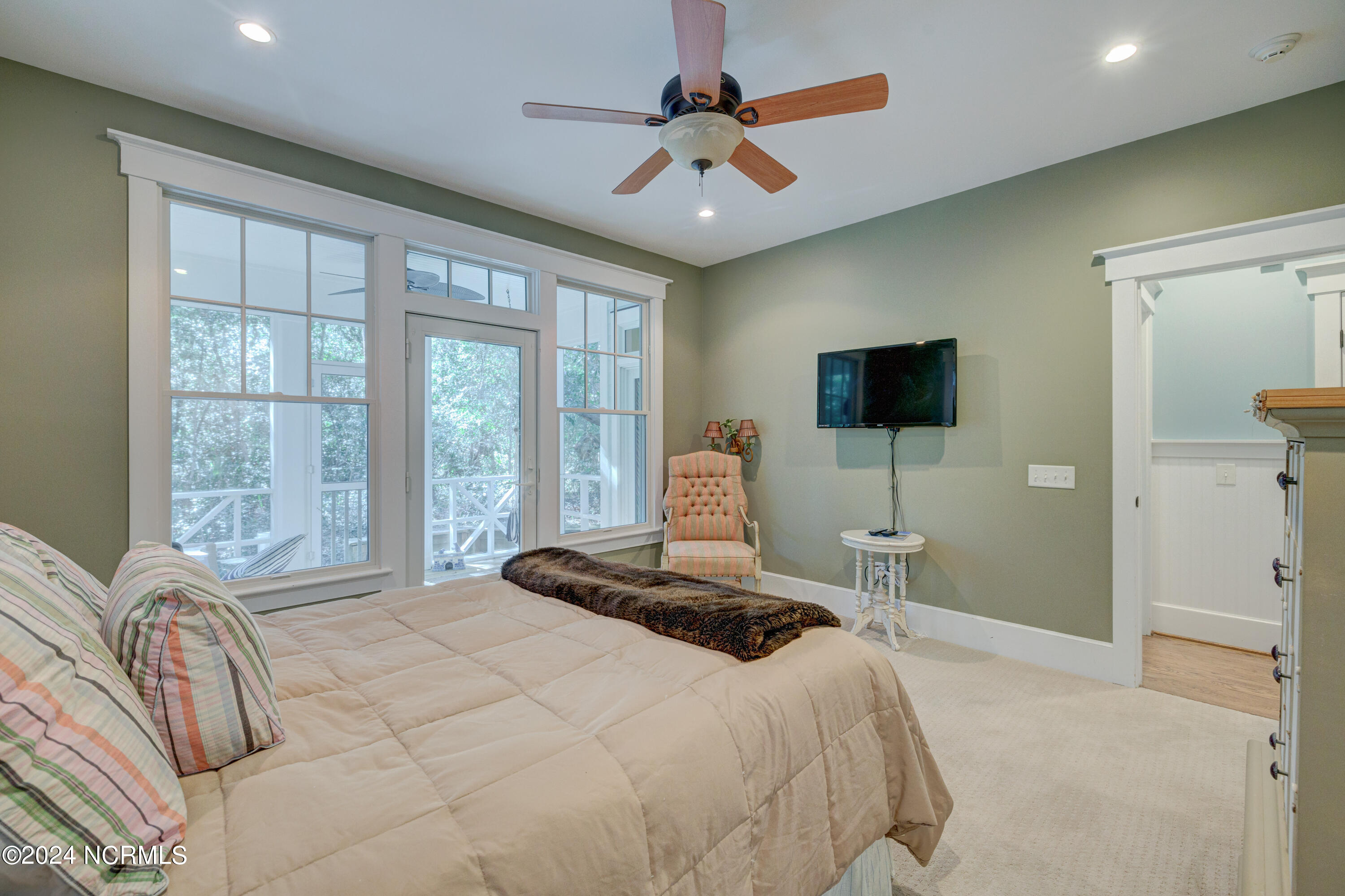 2 Painted Bunting Court