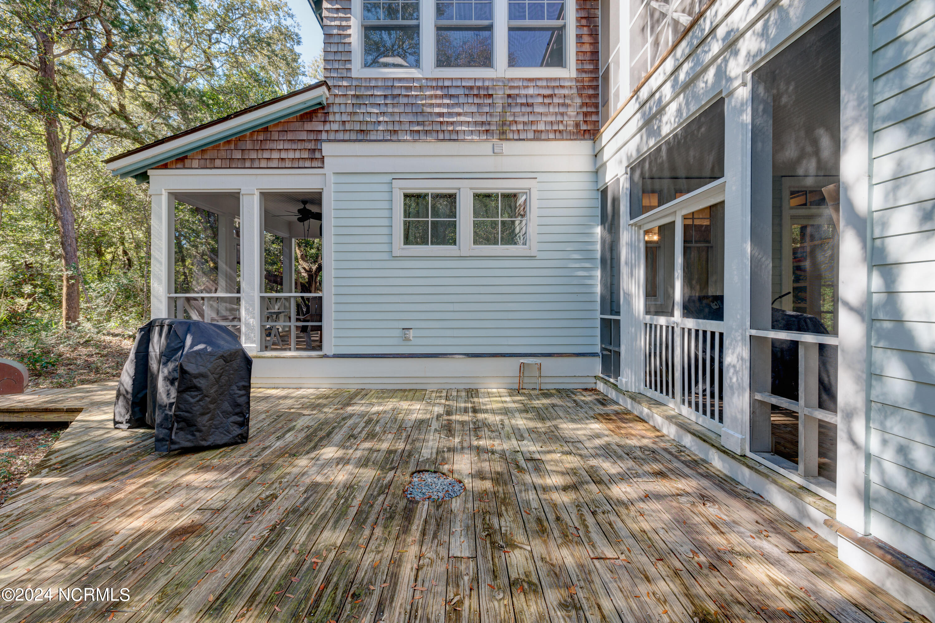2 Painted Bunting Court