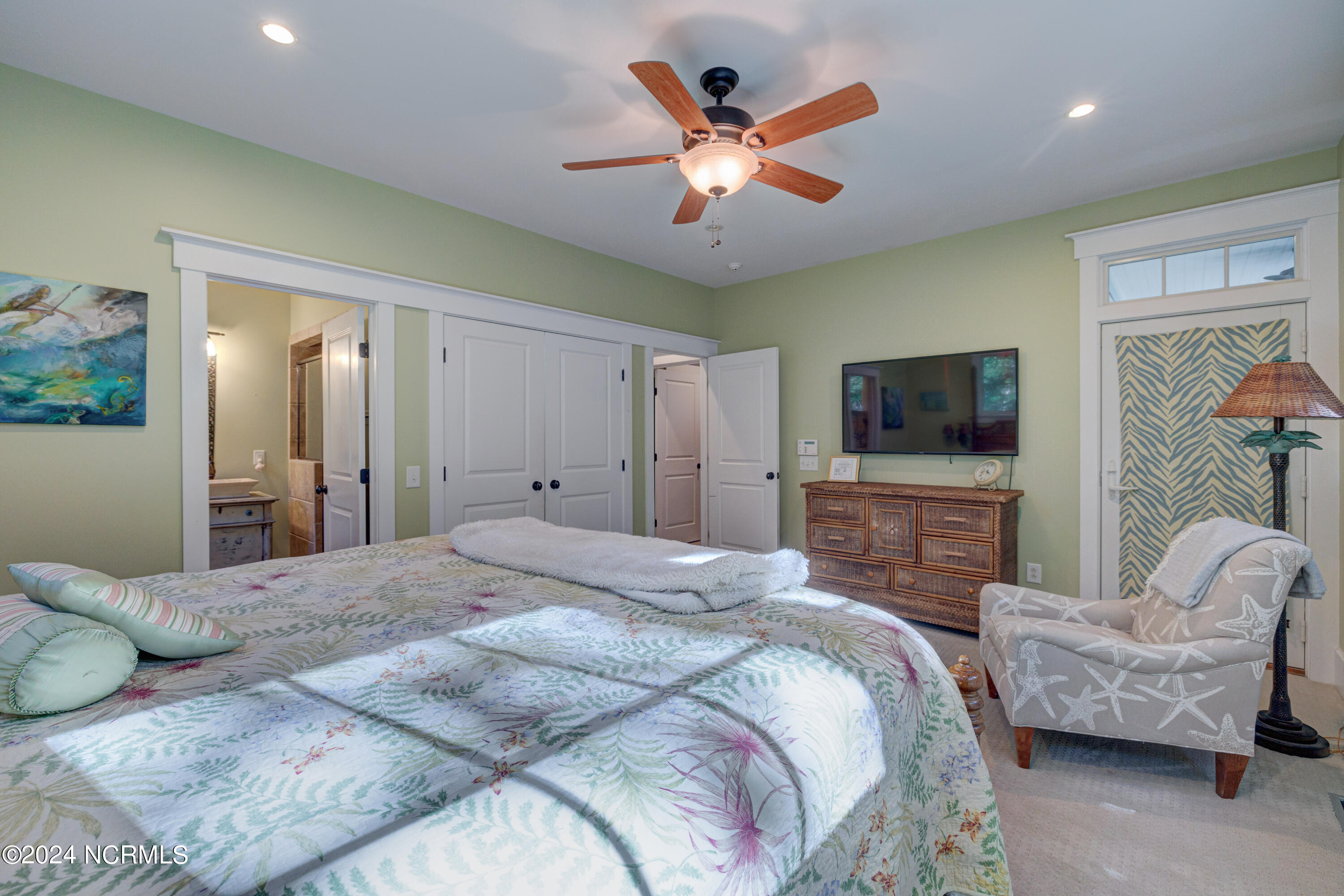 2 Painted Bunting Court