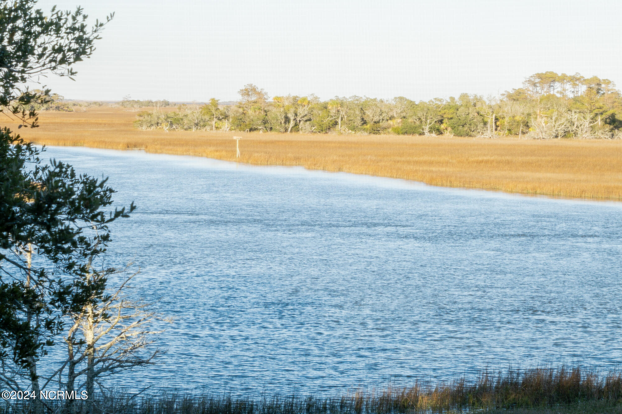 221 N Bald Head Wynd, Unit 19a