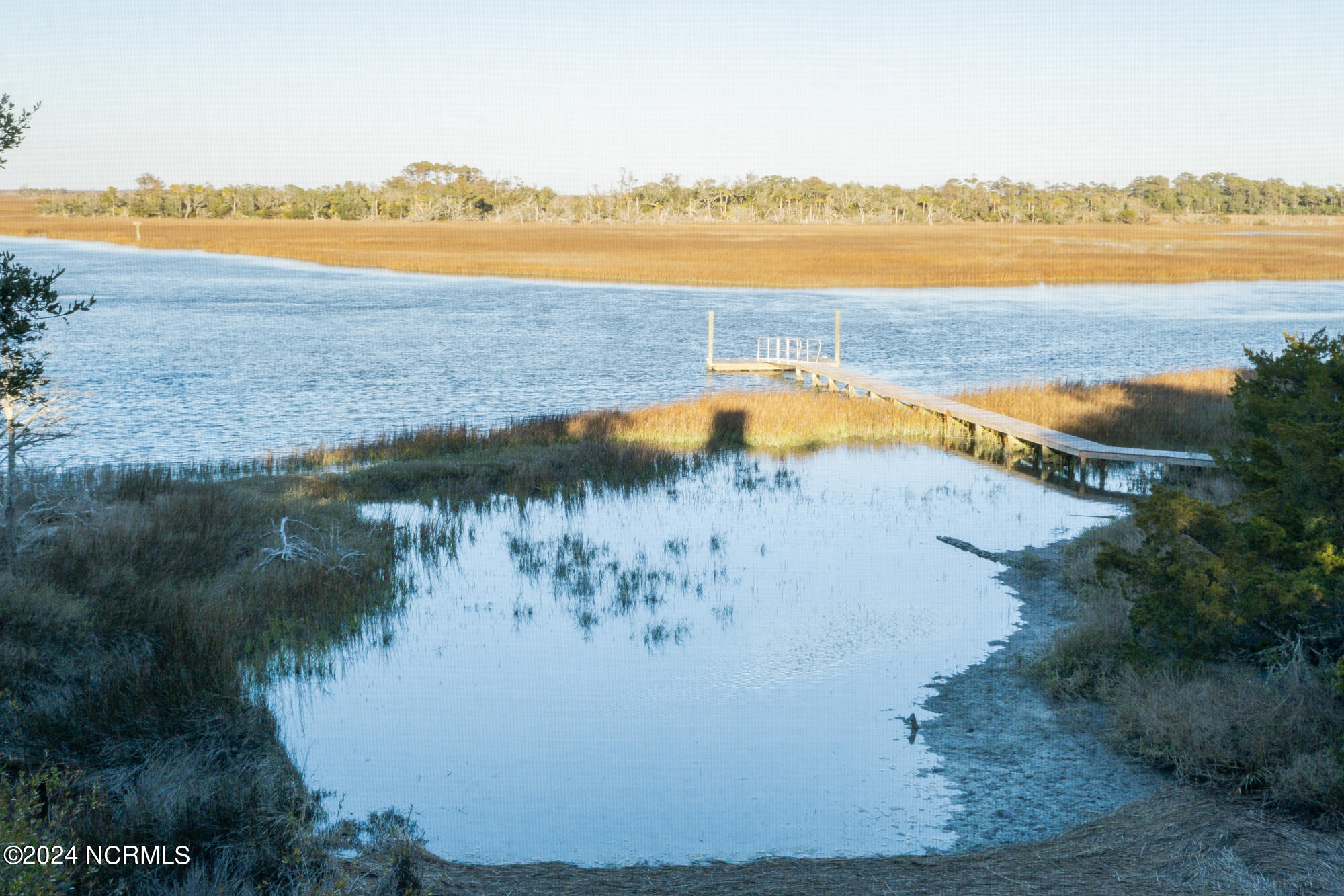 221 N Bald Head Wynd, Unit 19a