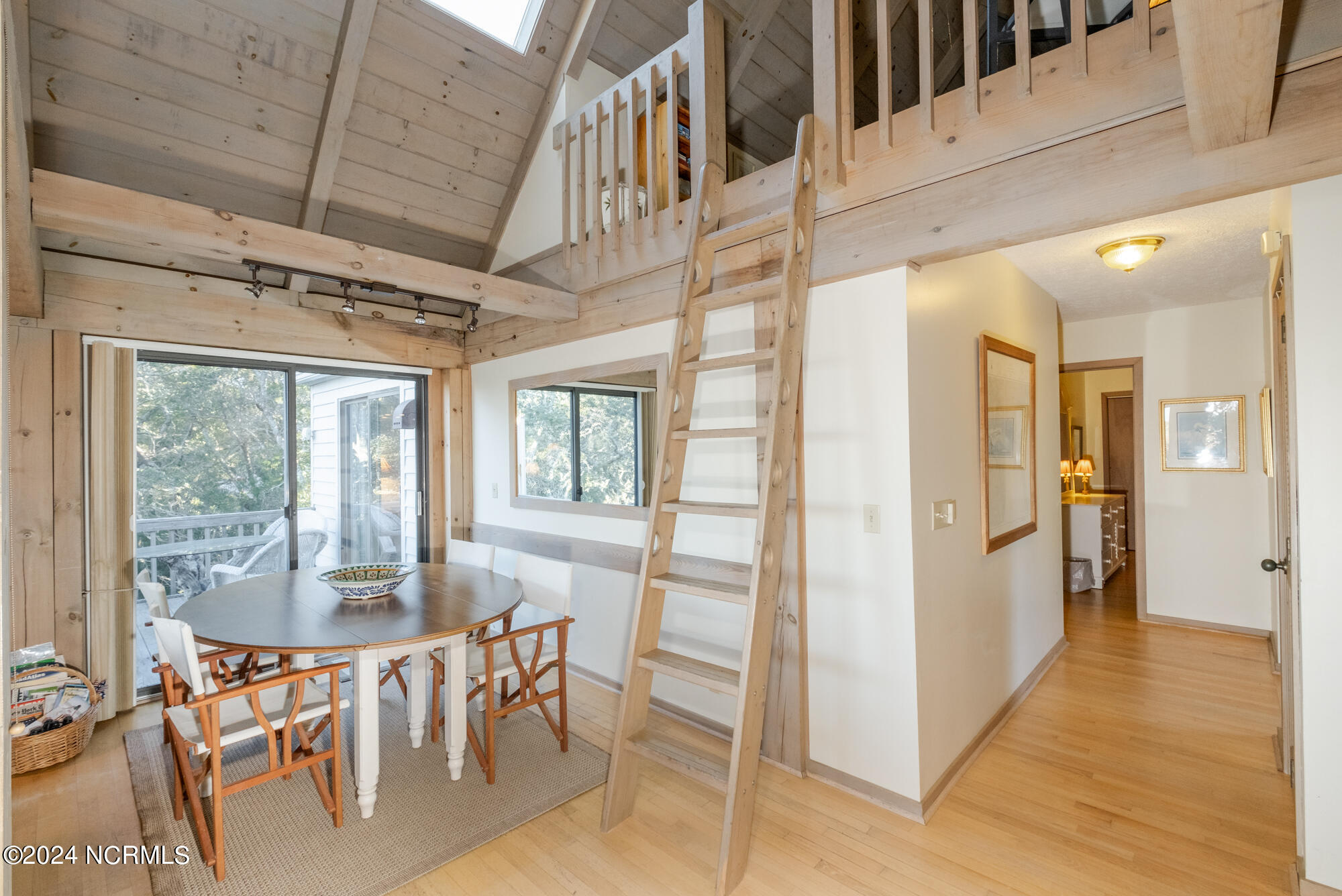 221 N Bald Head Wynd, Unit 19a