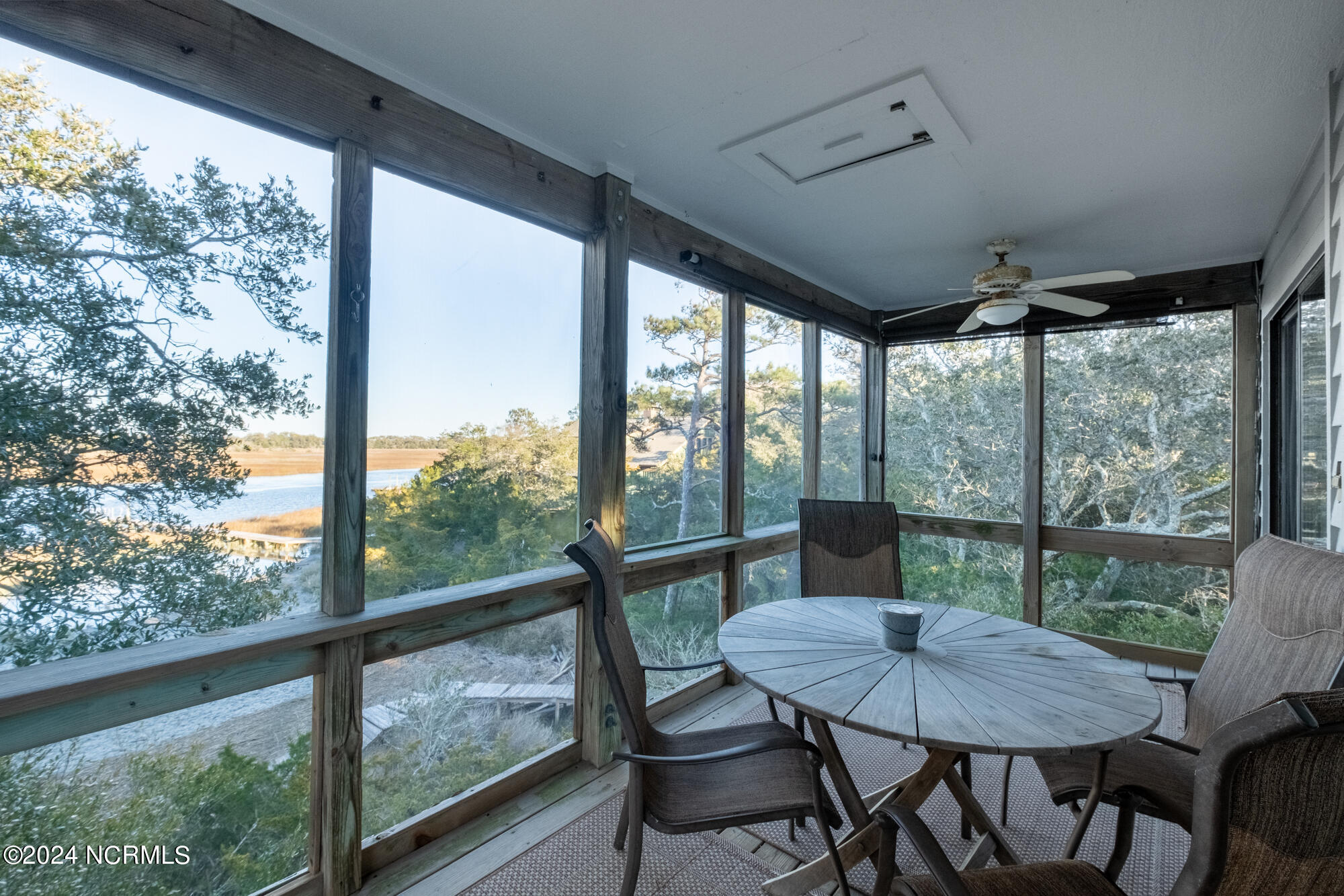 221 N Bald Head Wynd, Unit 19a