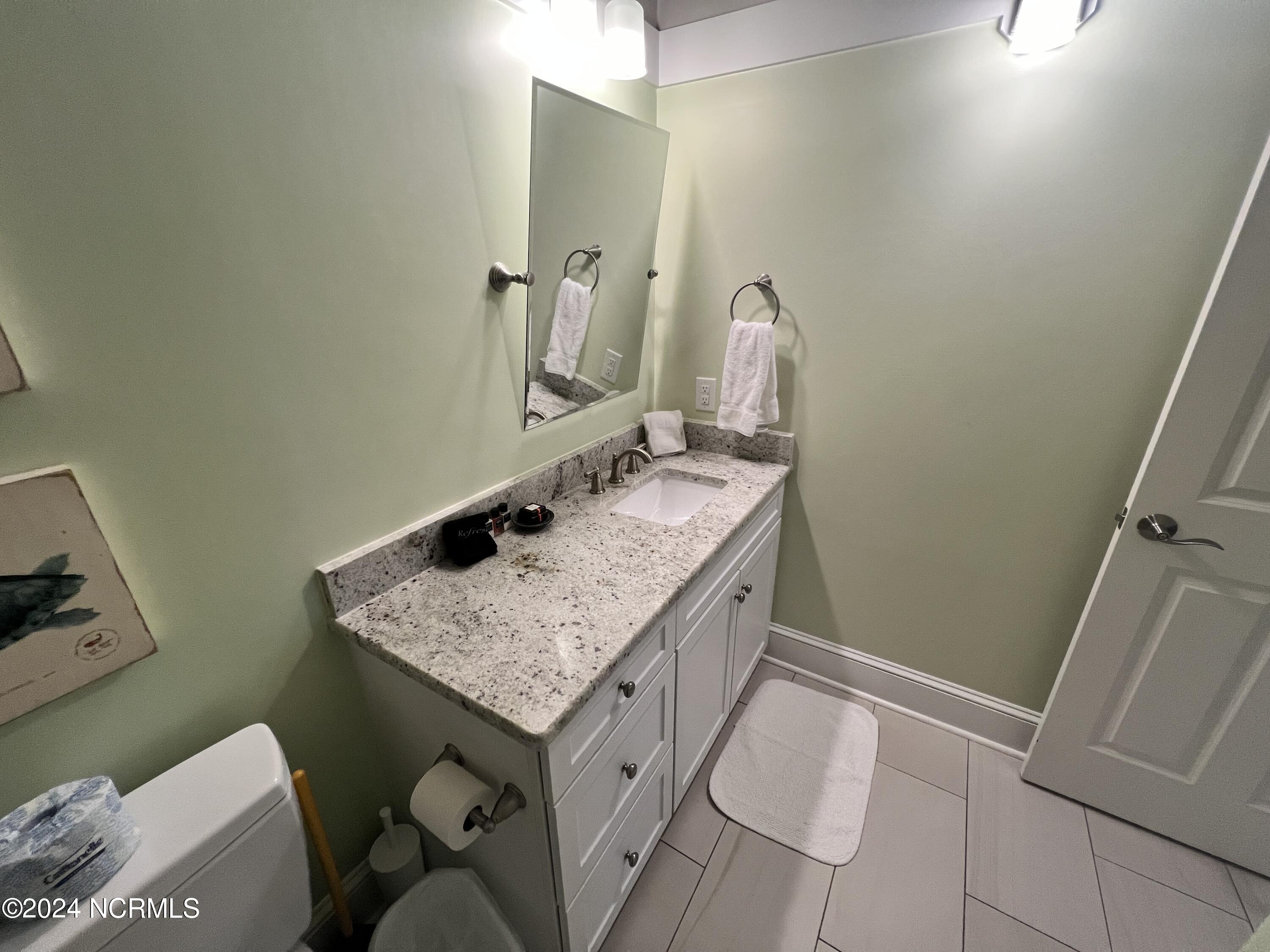 41 Earl Of Craven Court, Week K