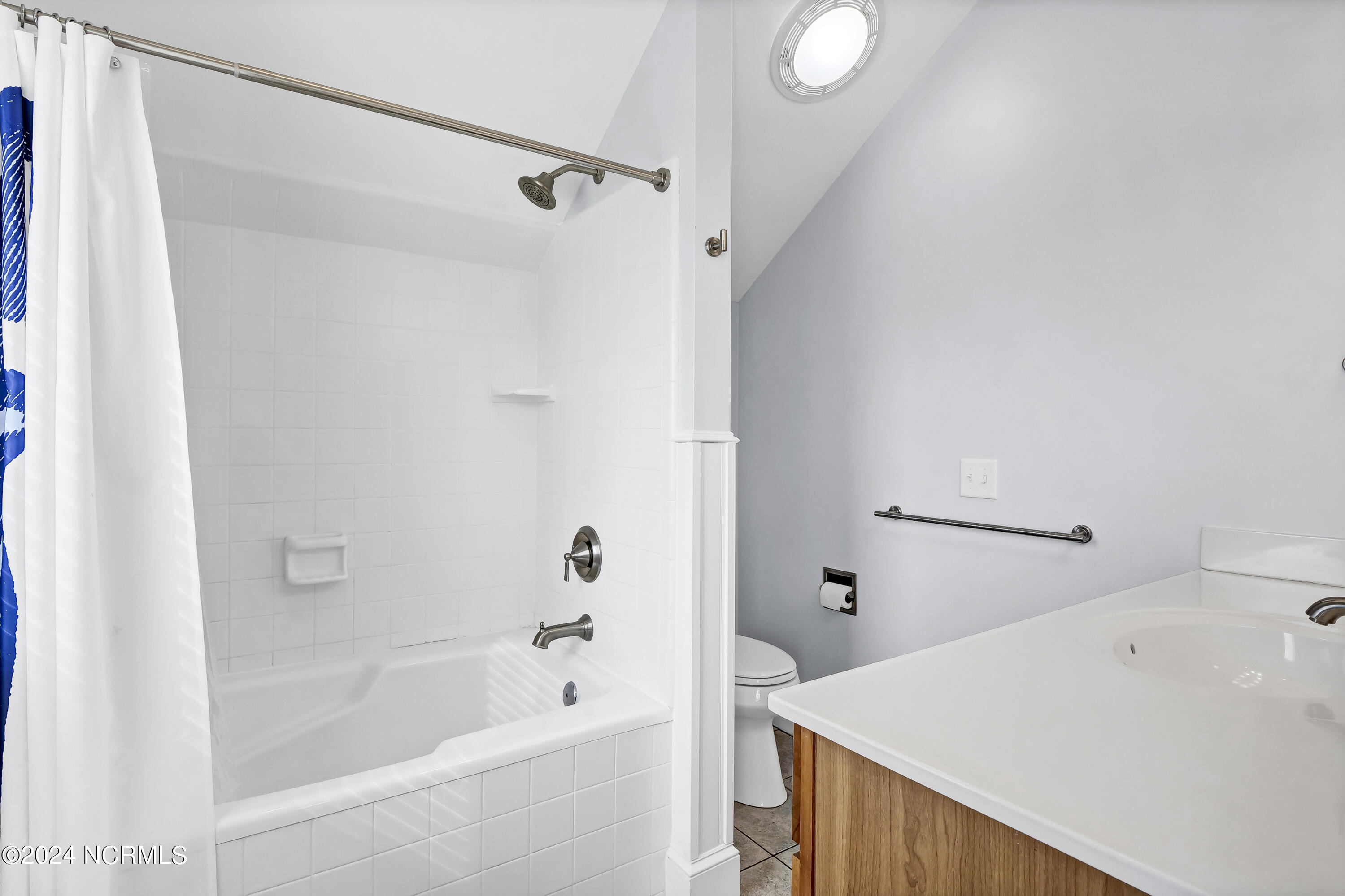 20 Peppervine Trail