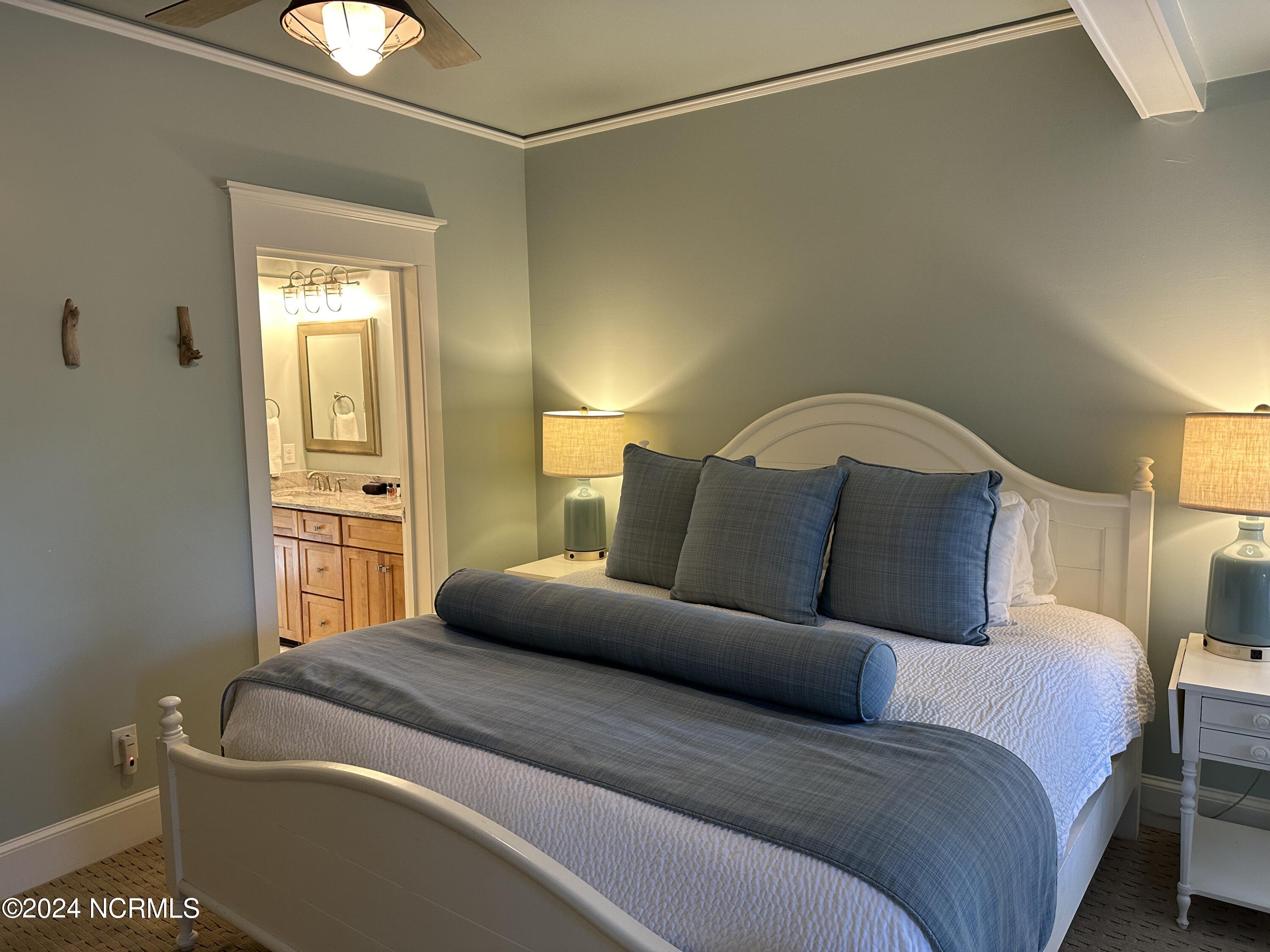 30 Earl Of Craven Court, Wk A