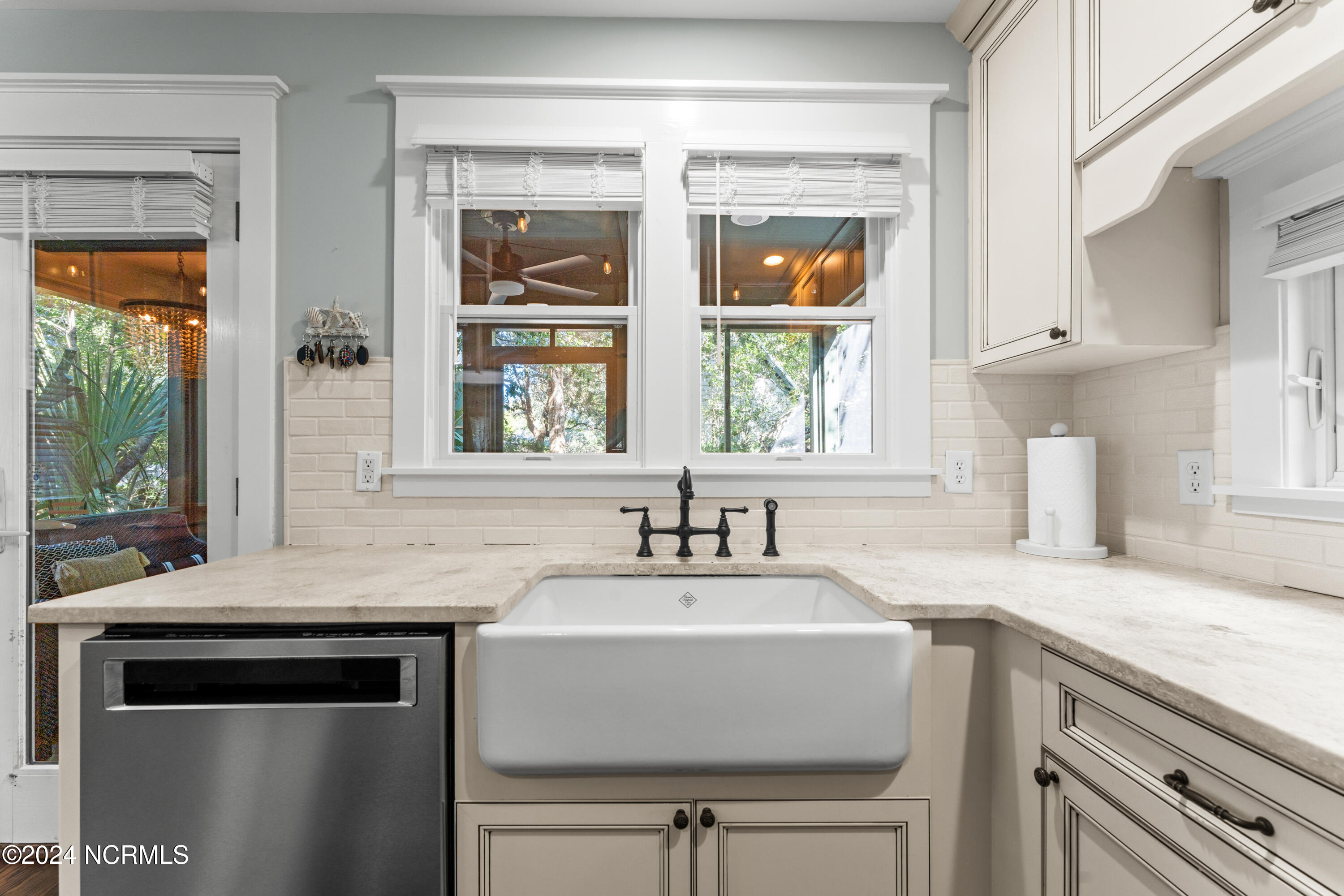 614 Chicamacomico Way, 7