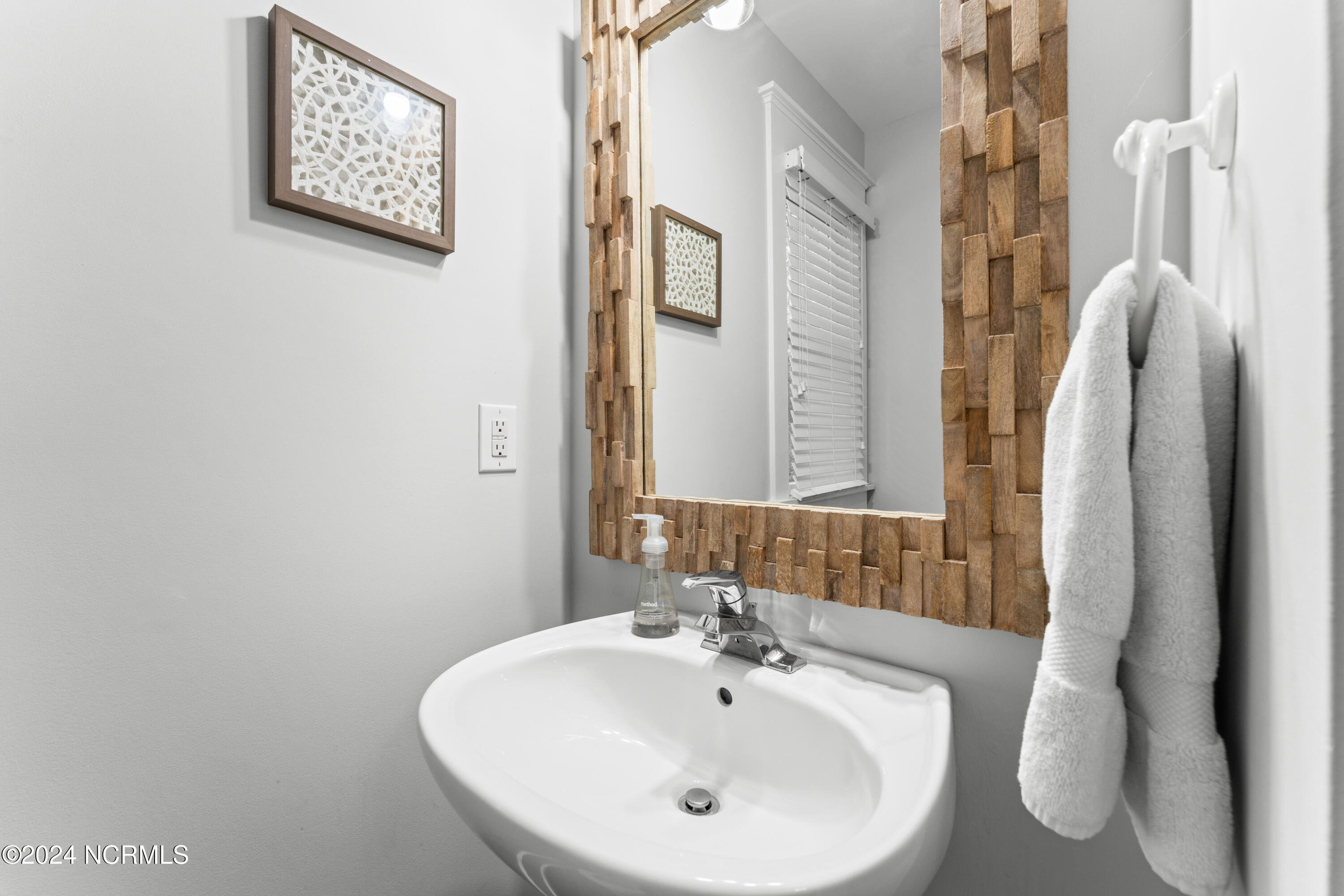 614 Chicamacomico Way, 7