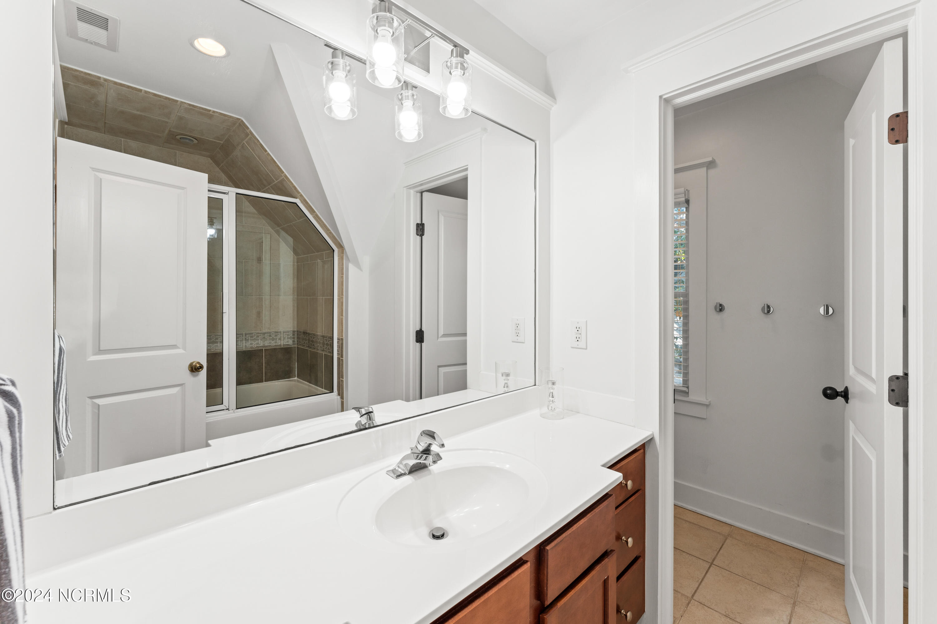 614 Chicamacomico Way, 7