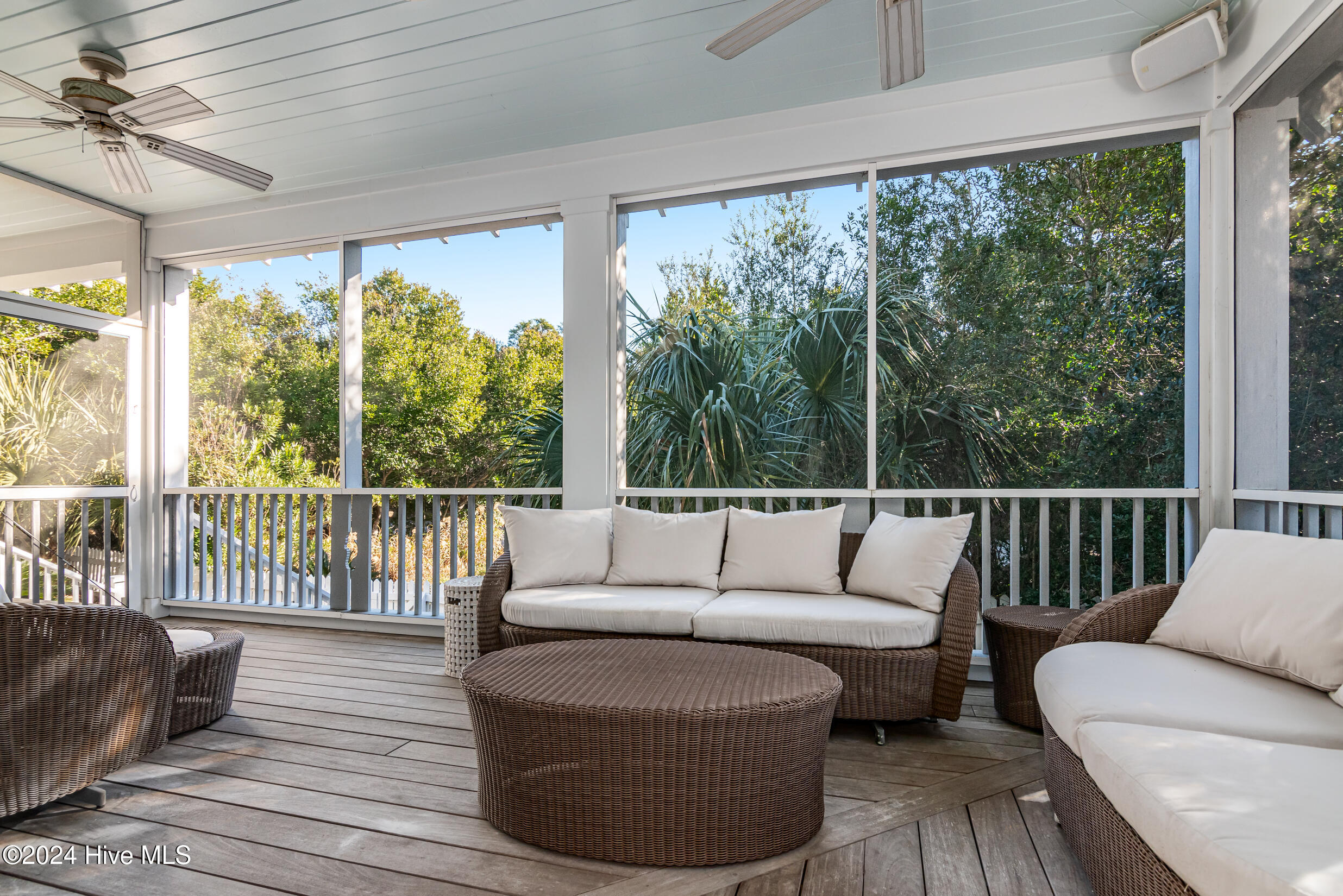 305 SE Beach Drive
