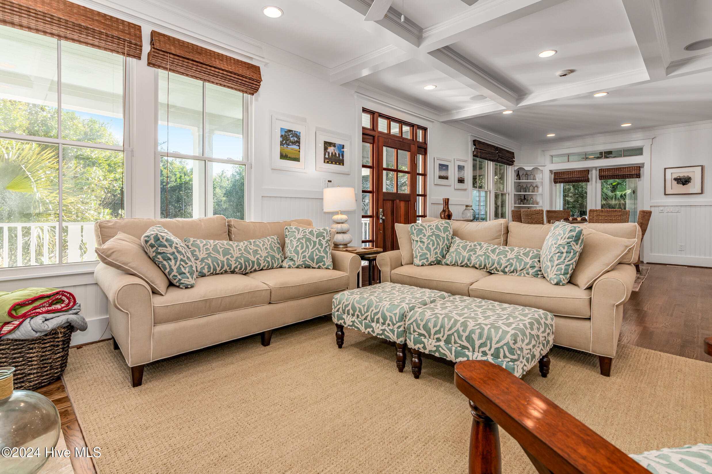 305 SE Beach Drive