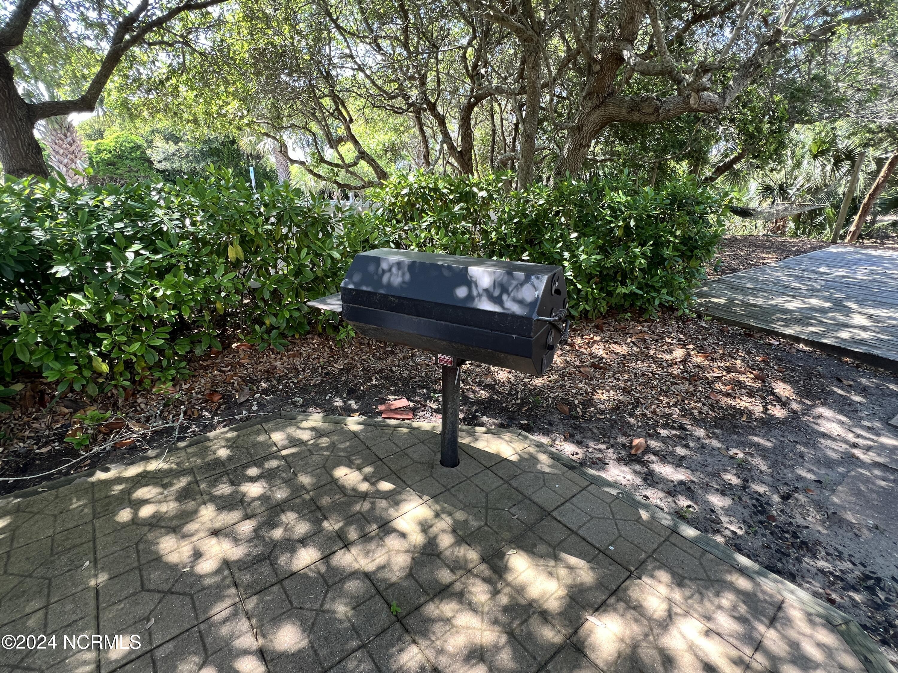53 Earl Of Craven Court, Week I