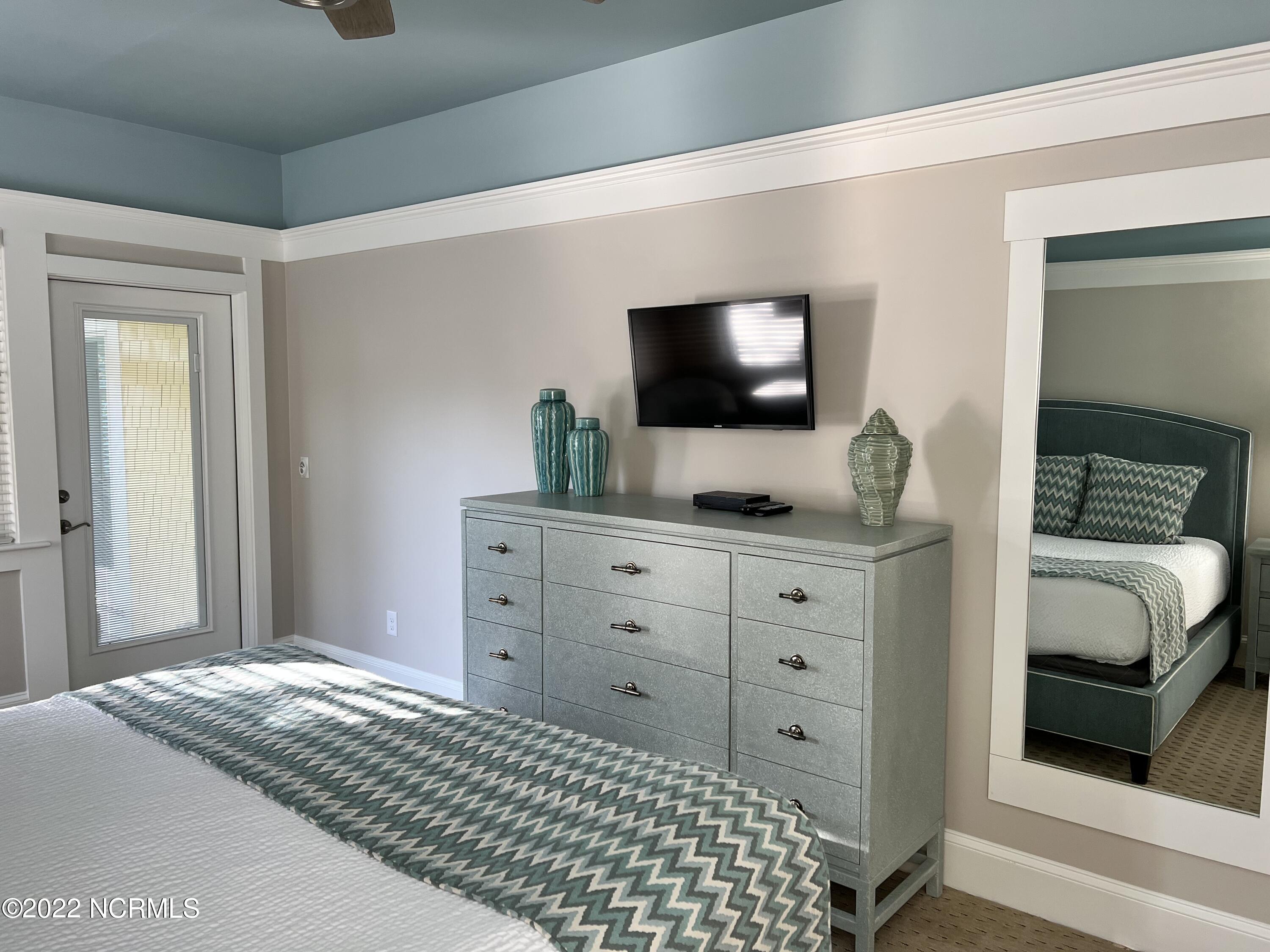 51 Earl Of Craven Court, Week D + Crofter Rights