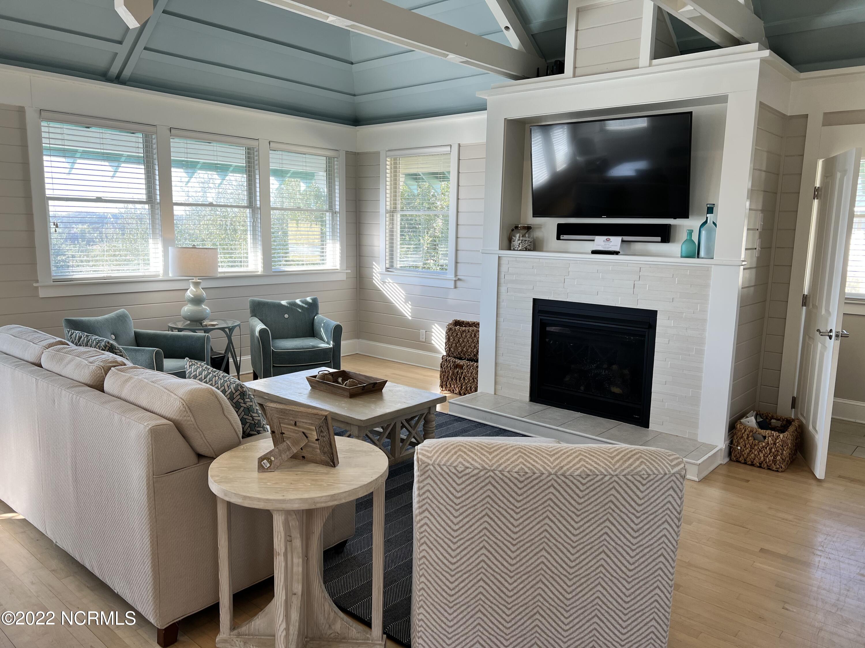 51 Earl Of Craven Court, Week D + Crofter Rights