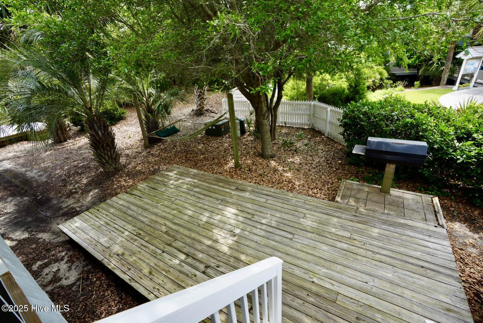 54 Earl Of Craven Court, Week I