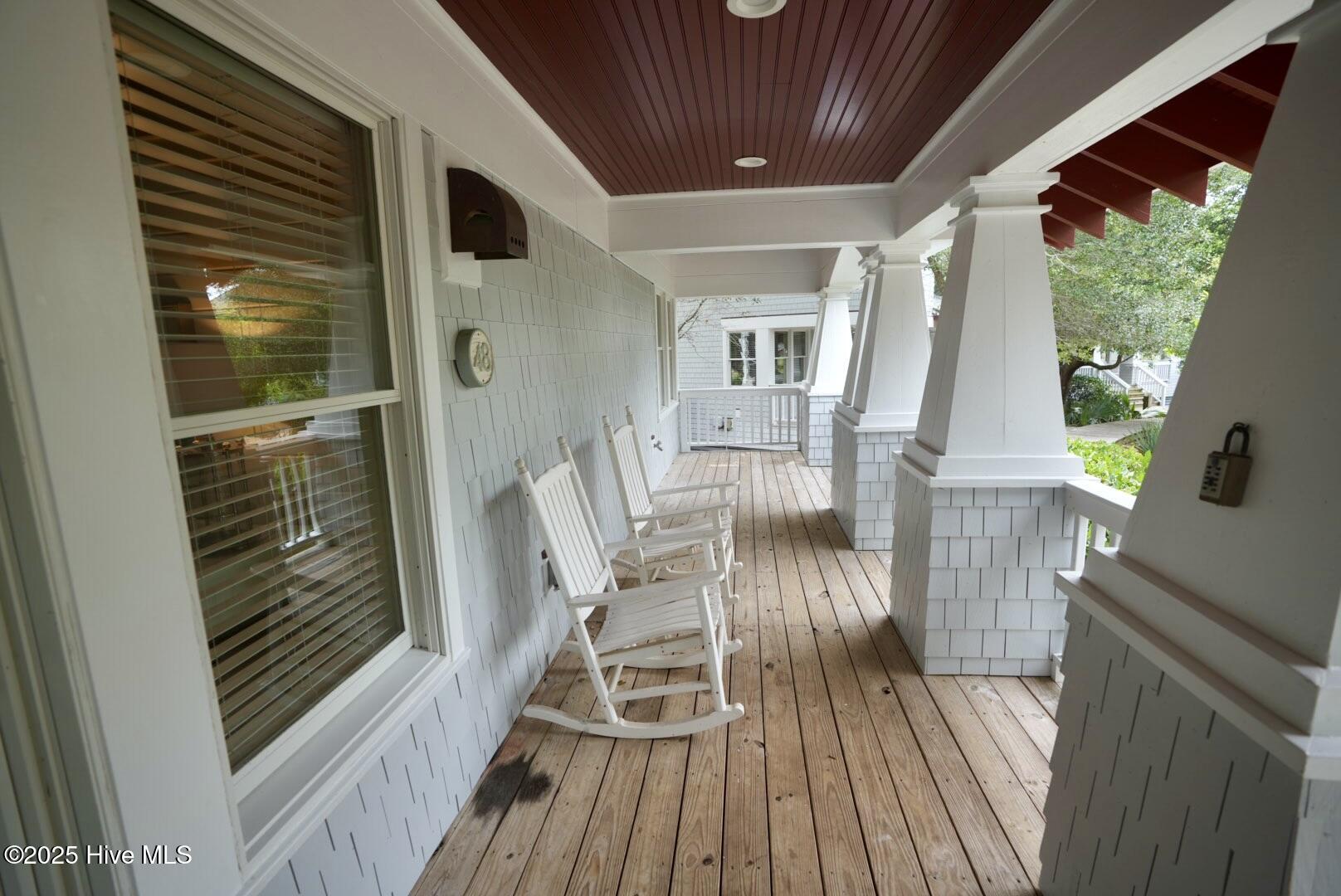 48 Earl Of Craven Court, Week M