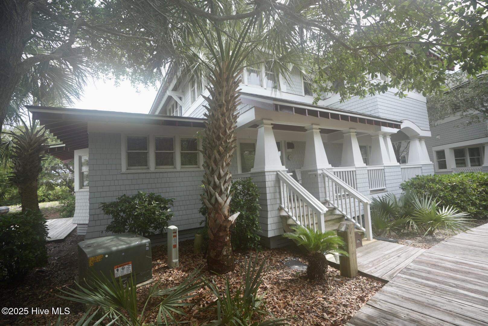 48 Earl Of Craven Court, Week M