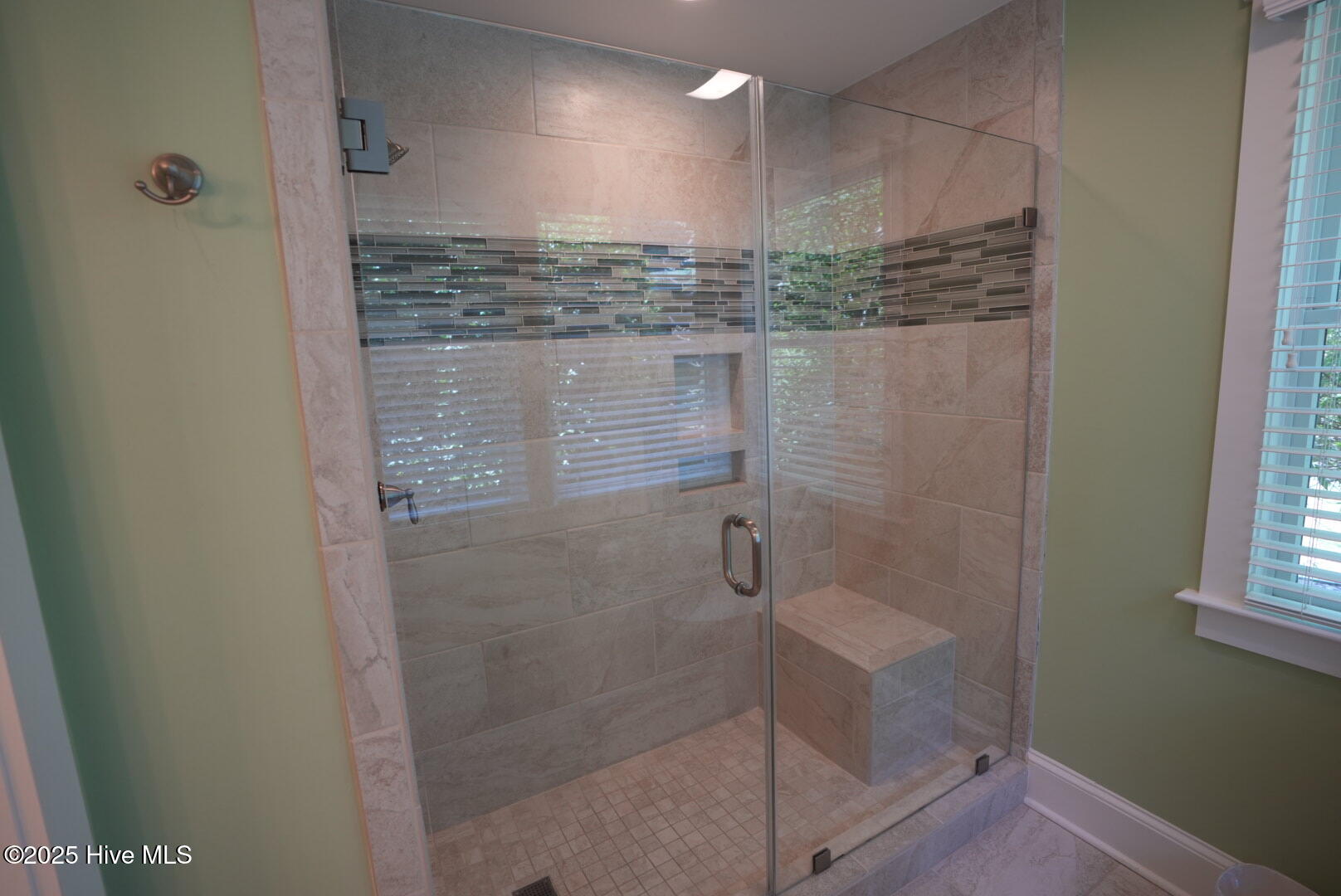 28 Earl Of Craven Court, Week M