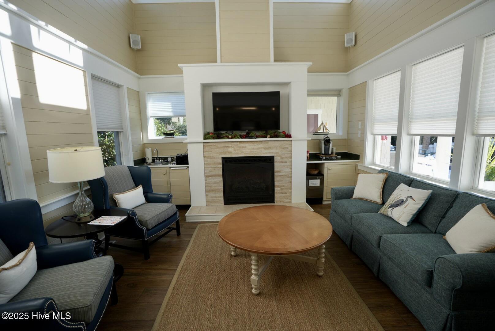 55 Earl Of Craven Court, Week C