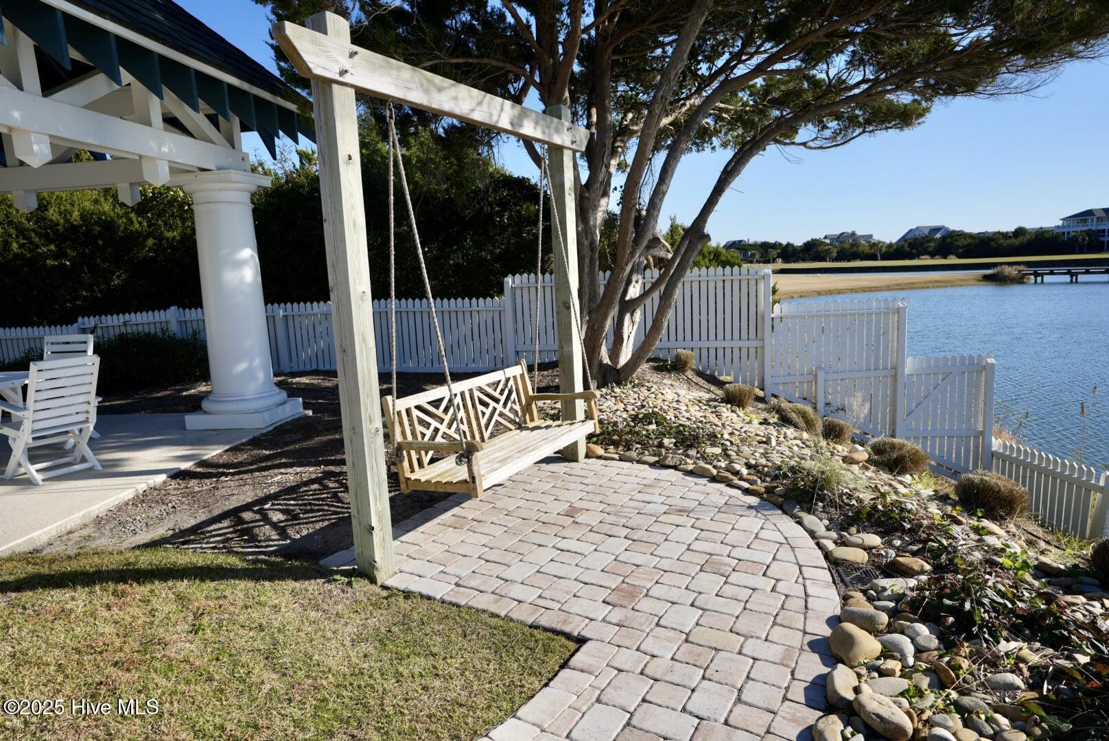 55 Earl Of Craven Court, Week C