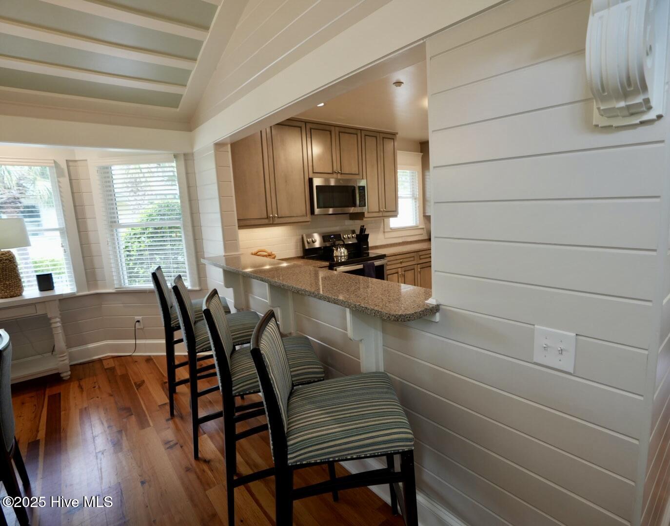 54 Earl Of Craven Court, Week E