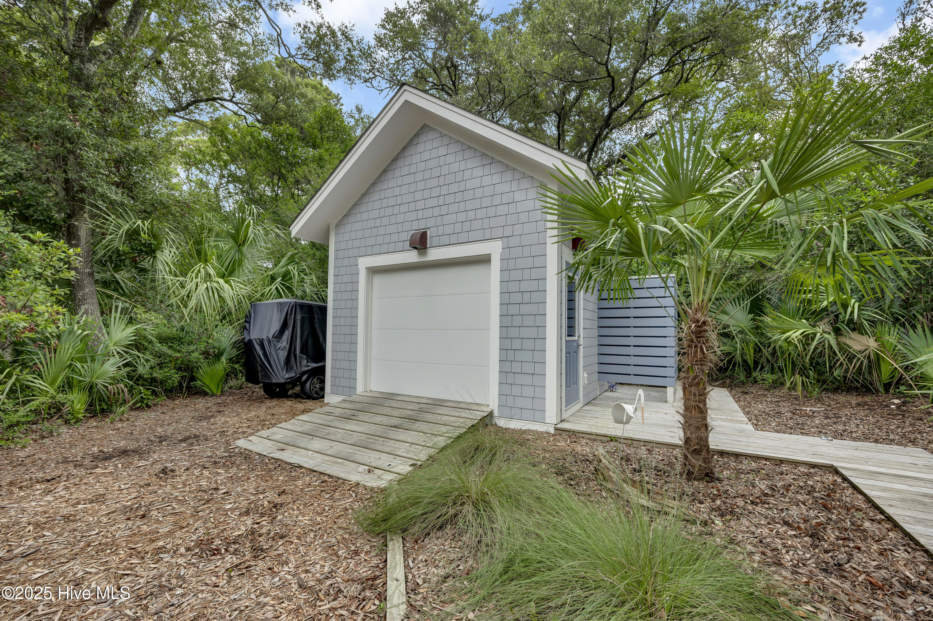 2114 Heron Trace