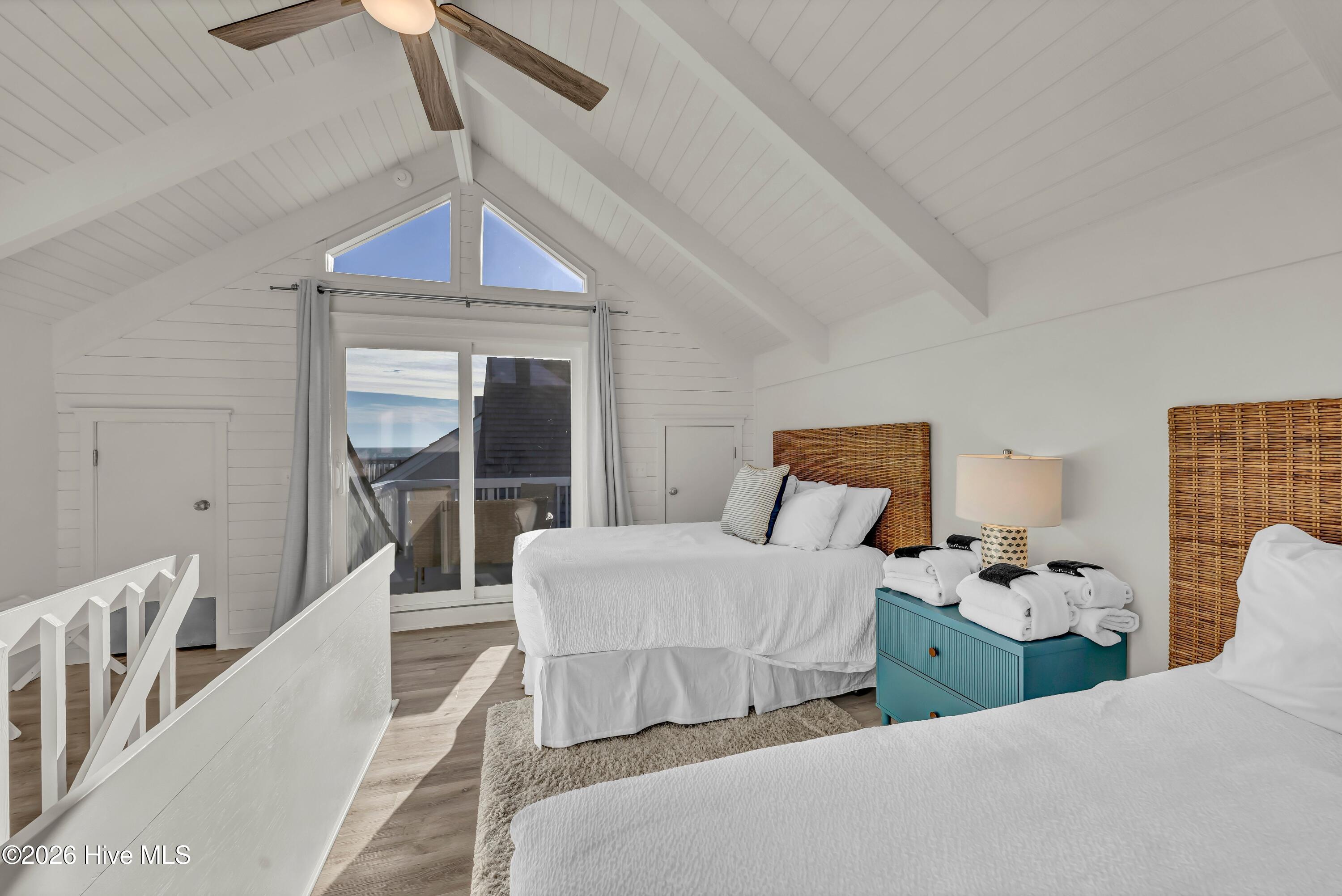 305 S Bald Head Wynd 10