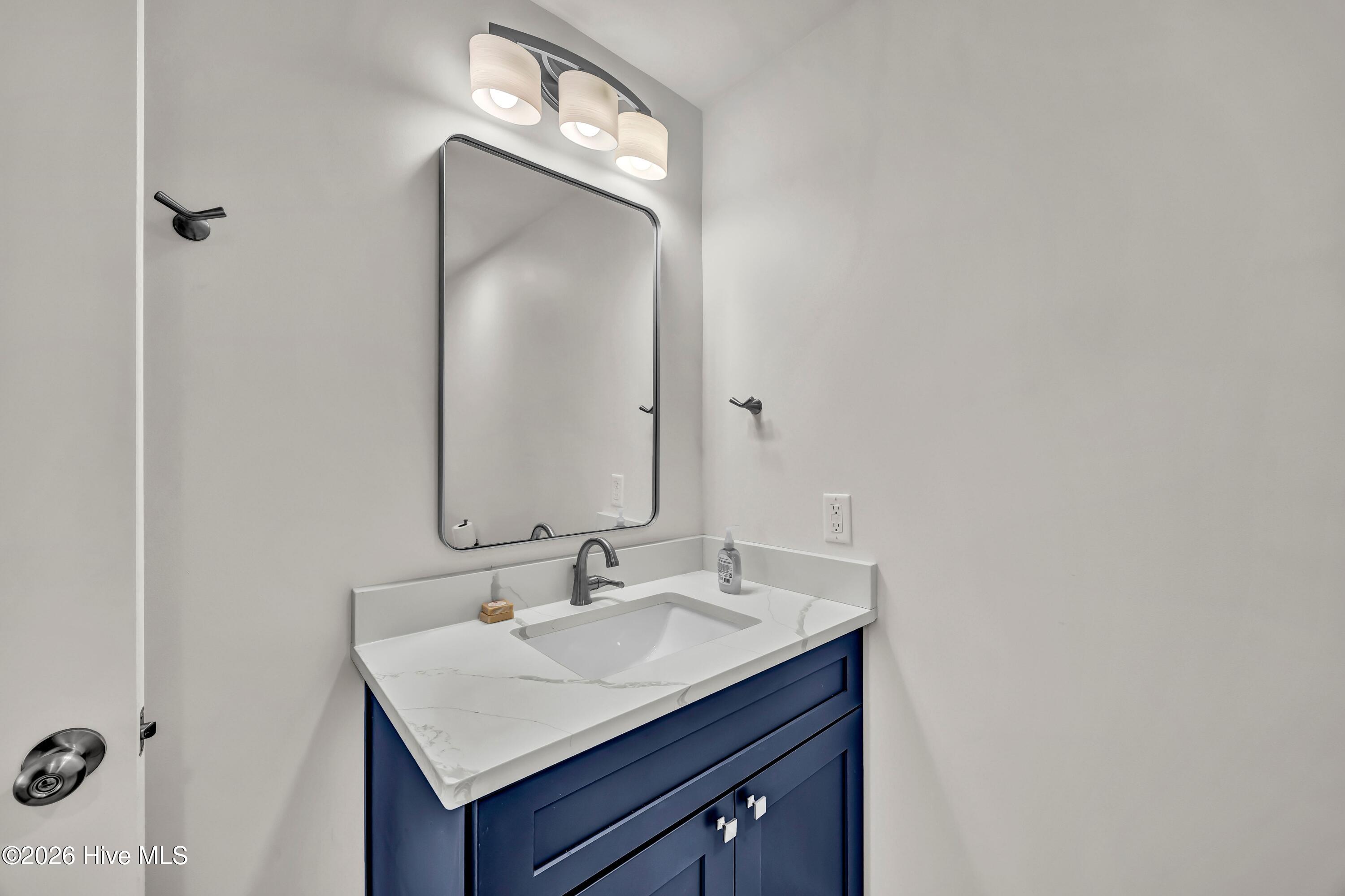 305 S Bald Head Wynd 10