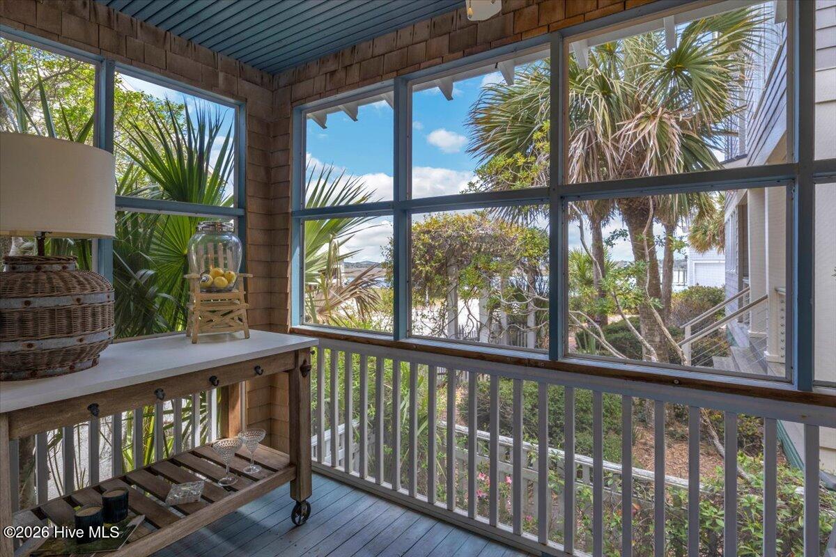 6 Leeward Court # A