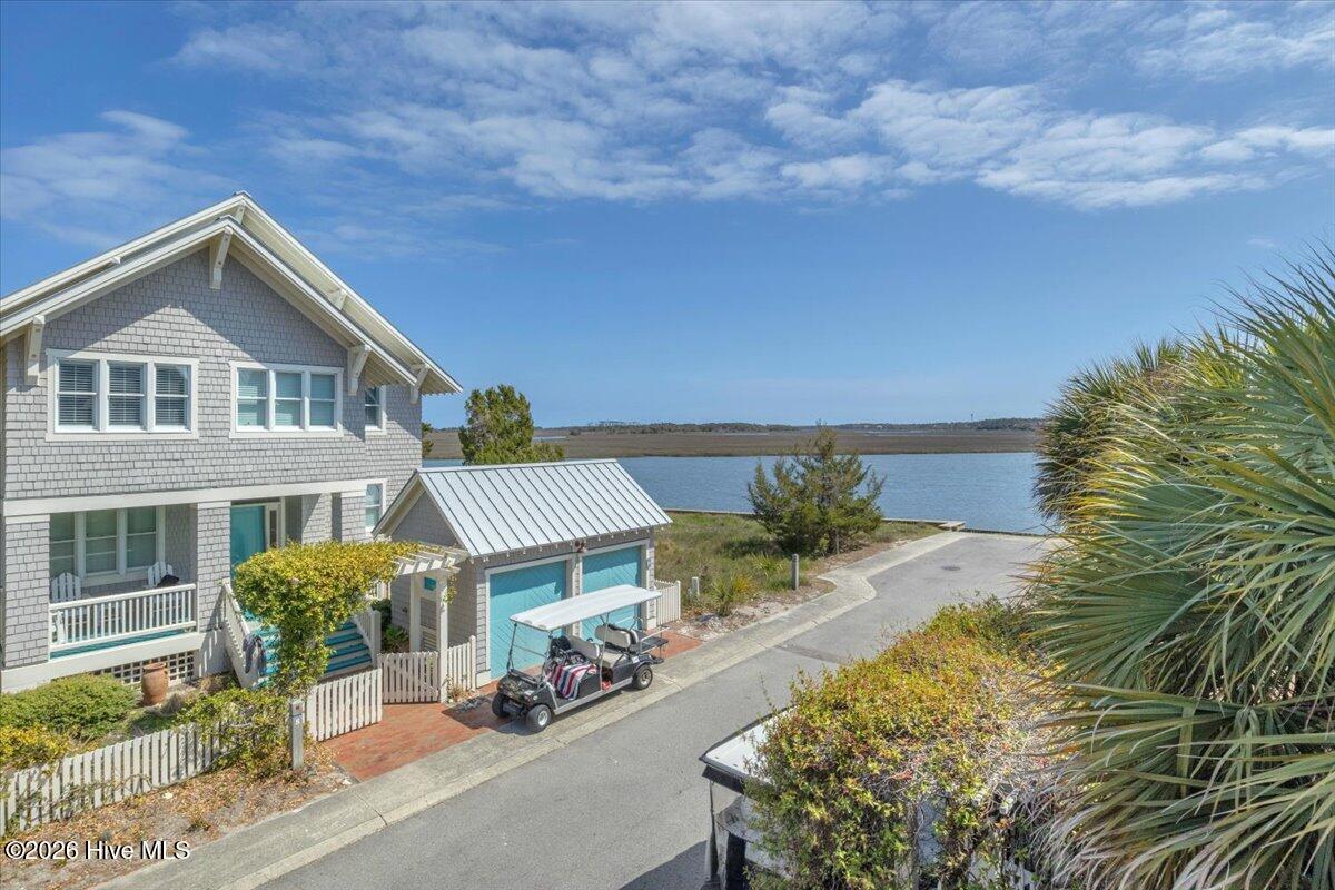 6 Leeward Court # A
