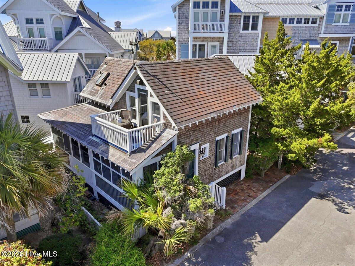 6 Leeward Court # A