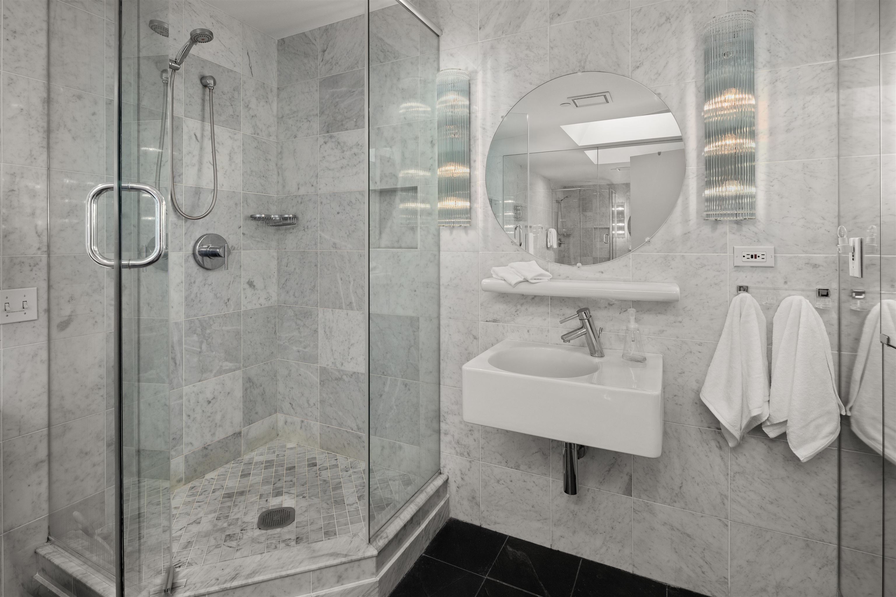 76 St Paul Street Unit: Unit # 8SE