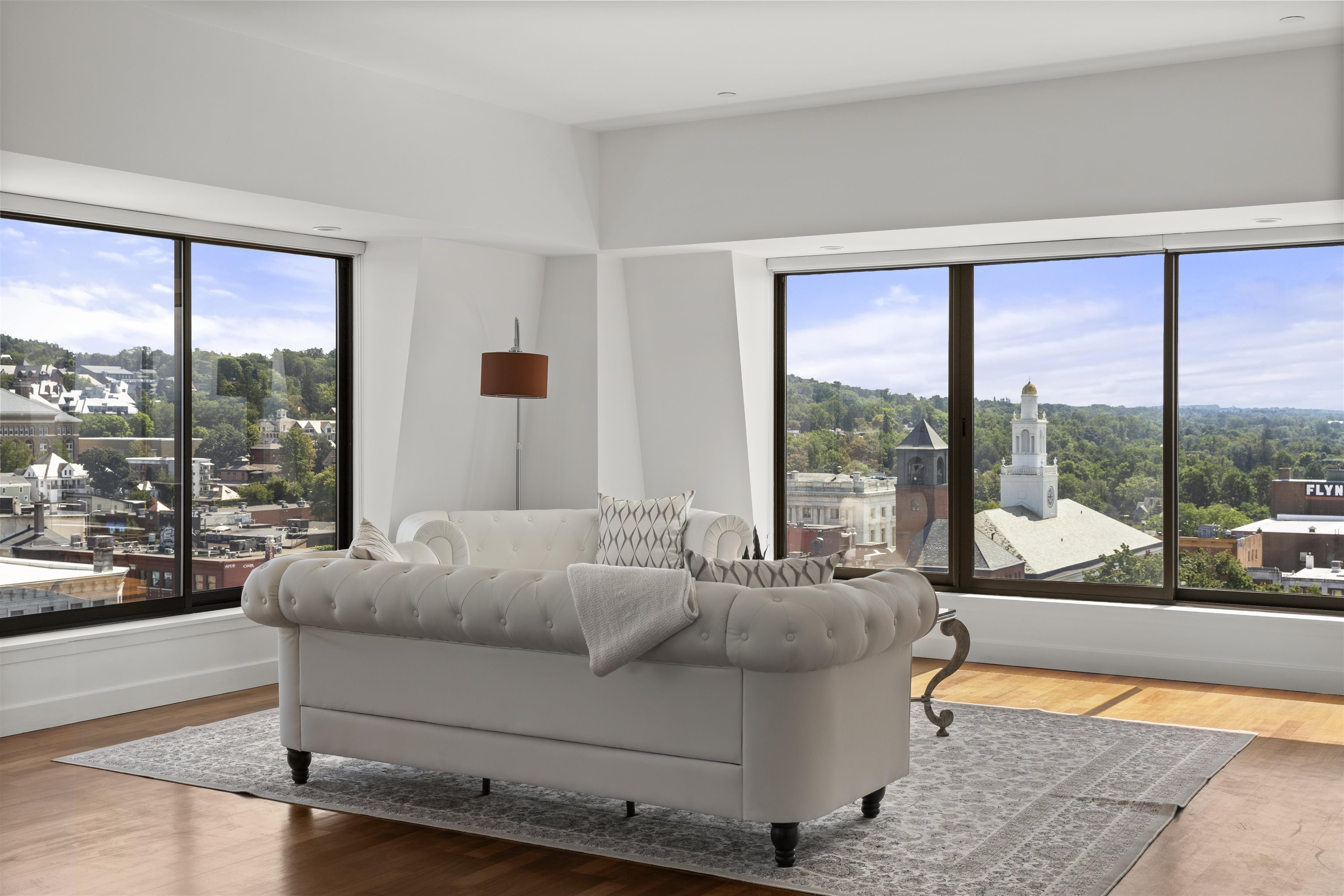 76 St Paul Street Unit: Unit # 8SE