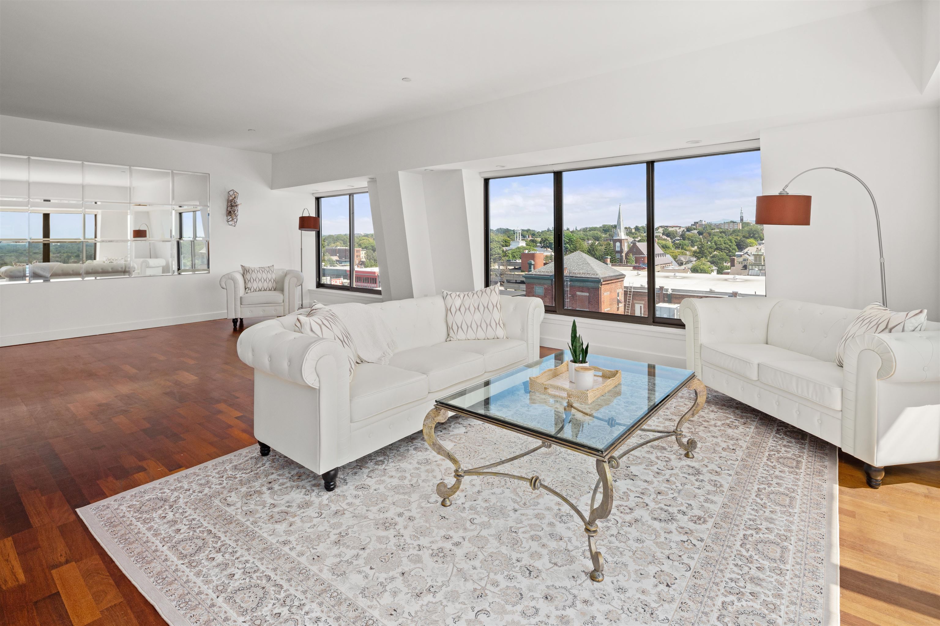 76 St Paul Street Unit: Unit # 8SE