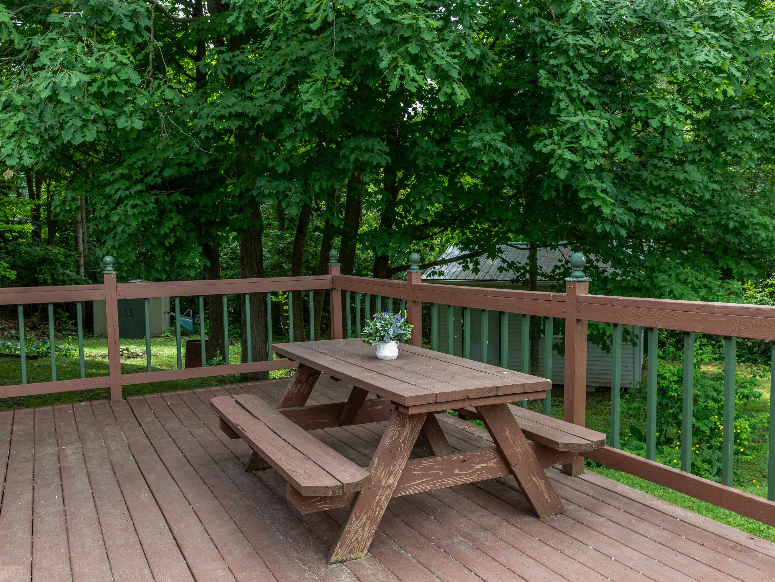 186 Patten Crosby Road