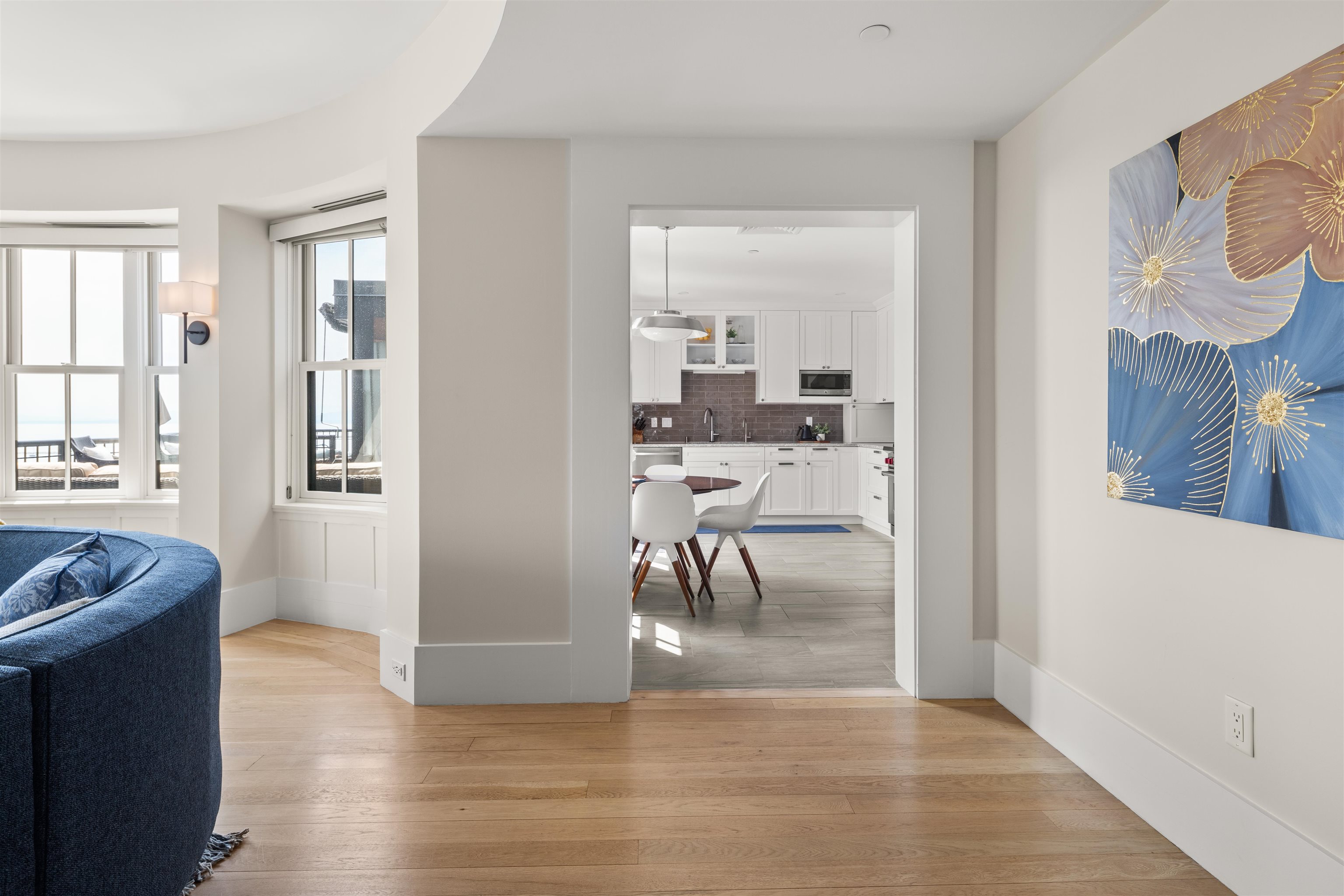 40 College Street Unit: 605
