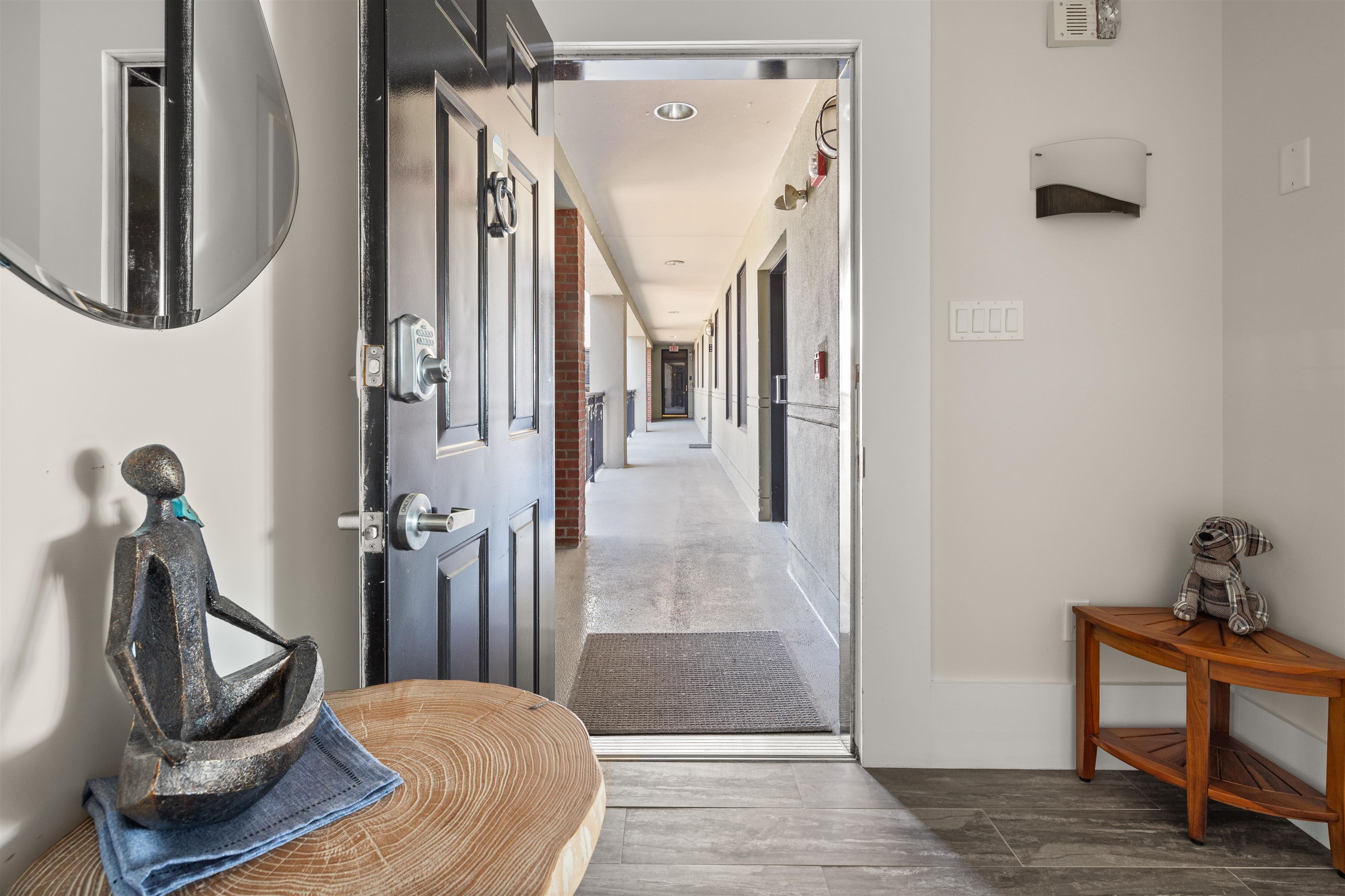 40 College Street Unit: 605