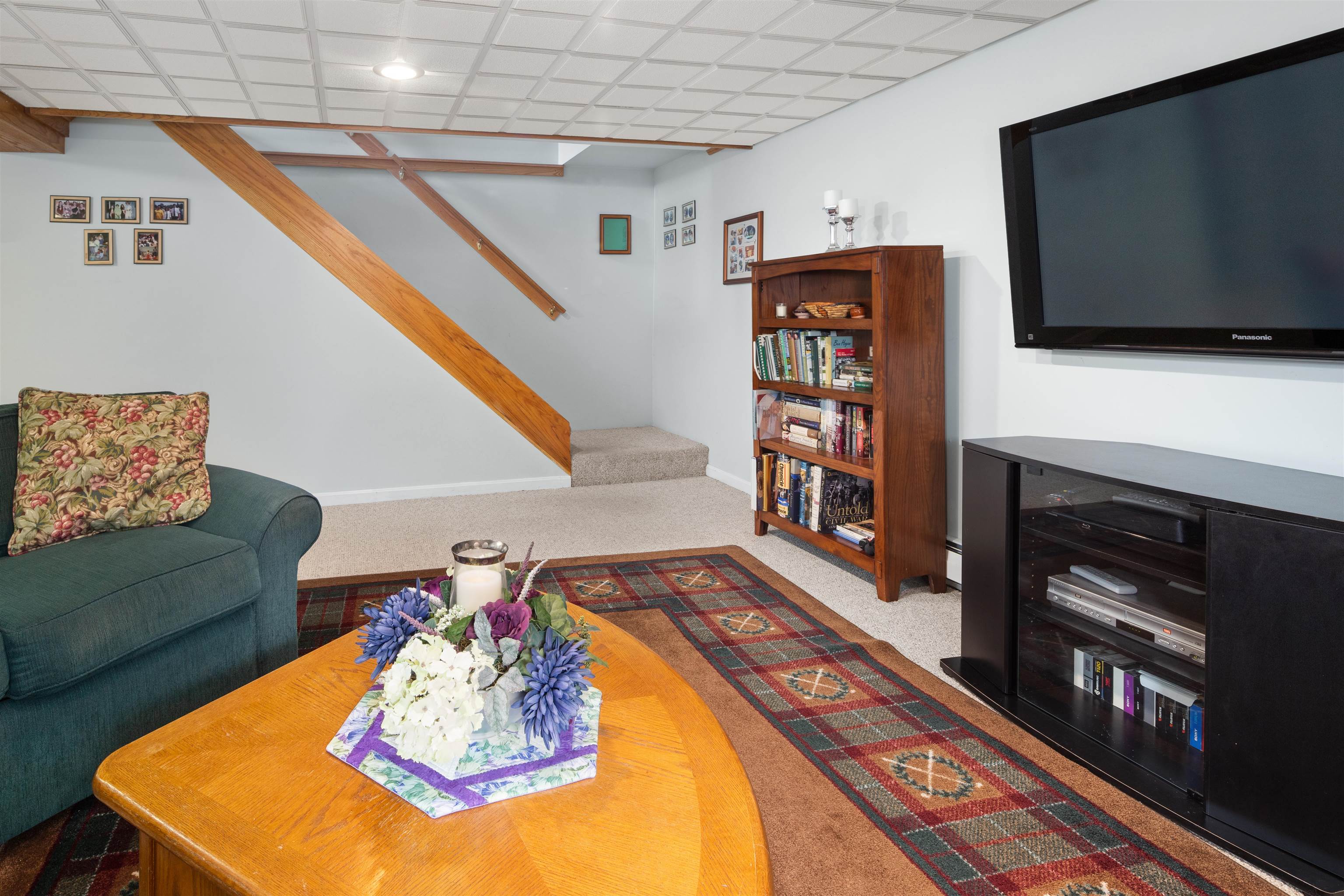1 Moss Glen Lane