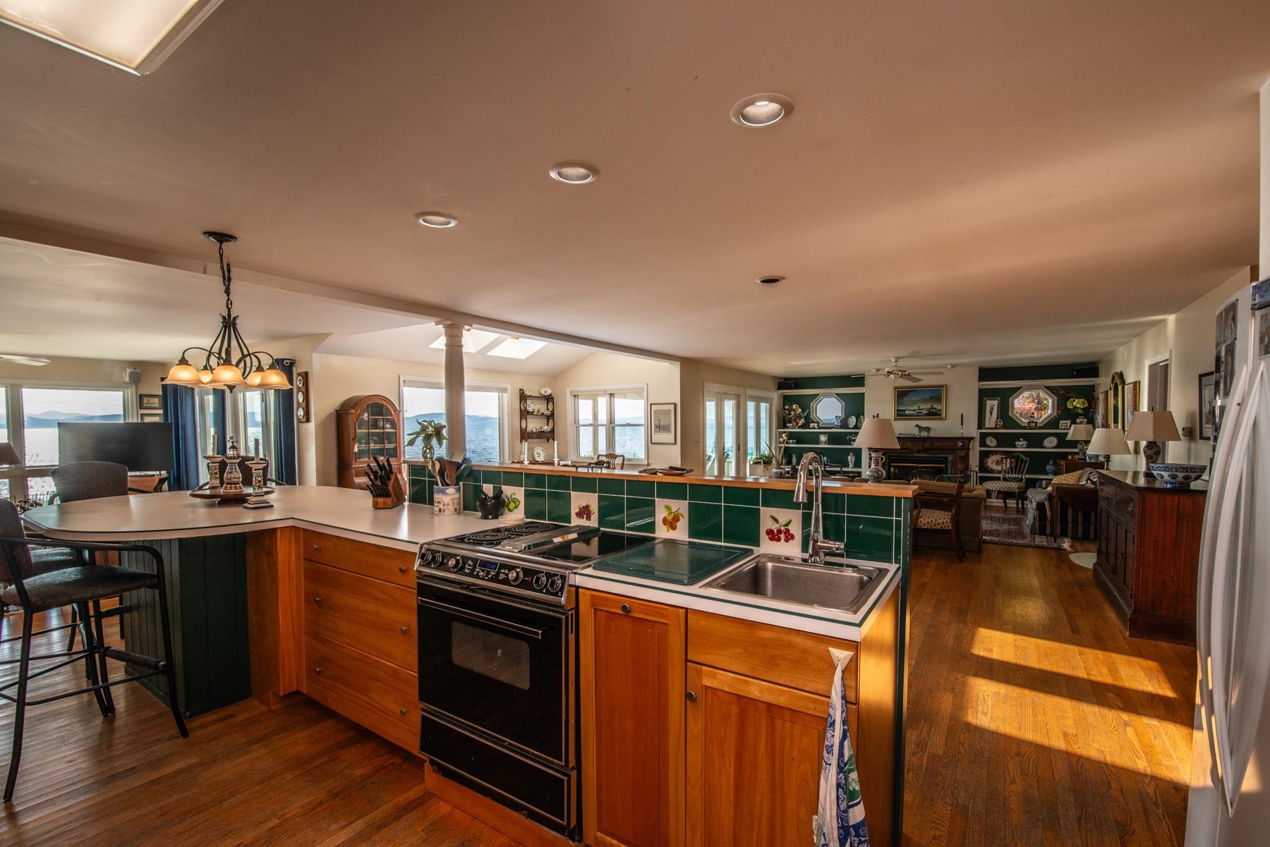 330 Broadlake Road