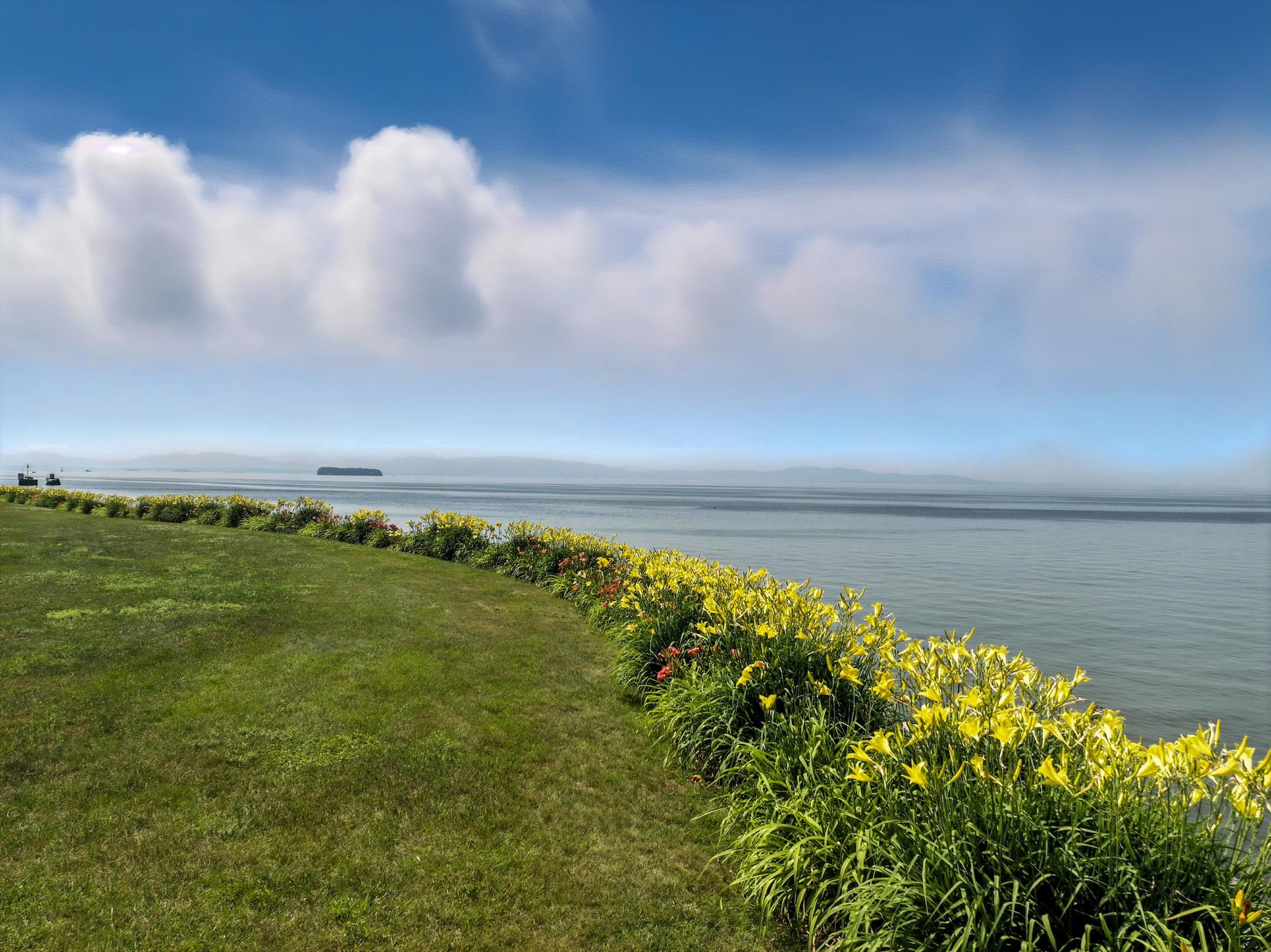9 Harbor Watch Road