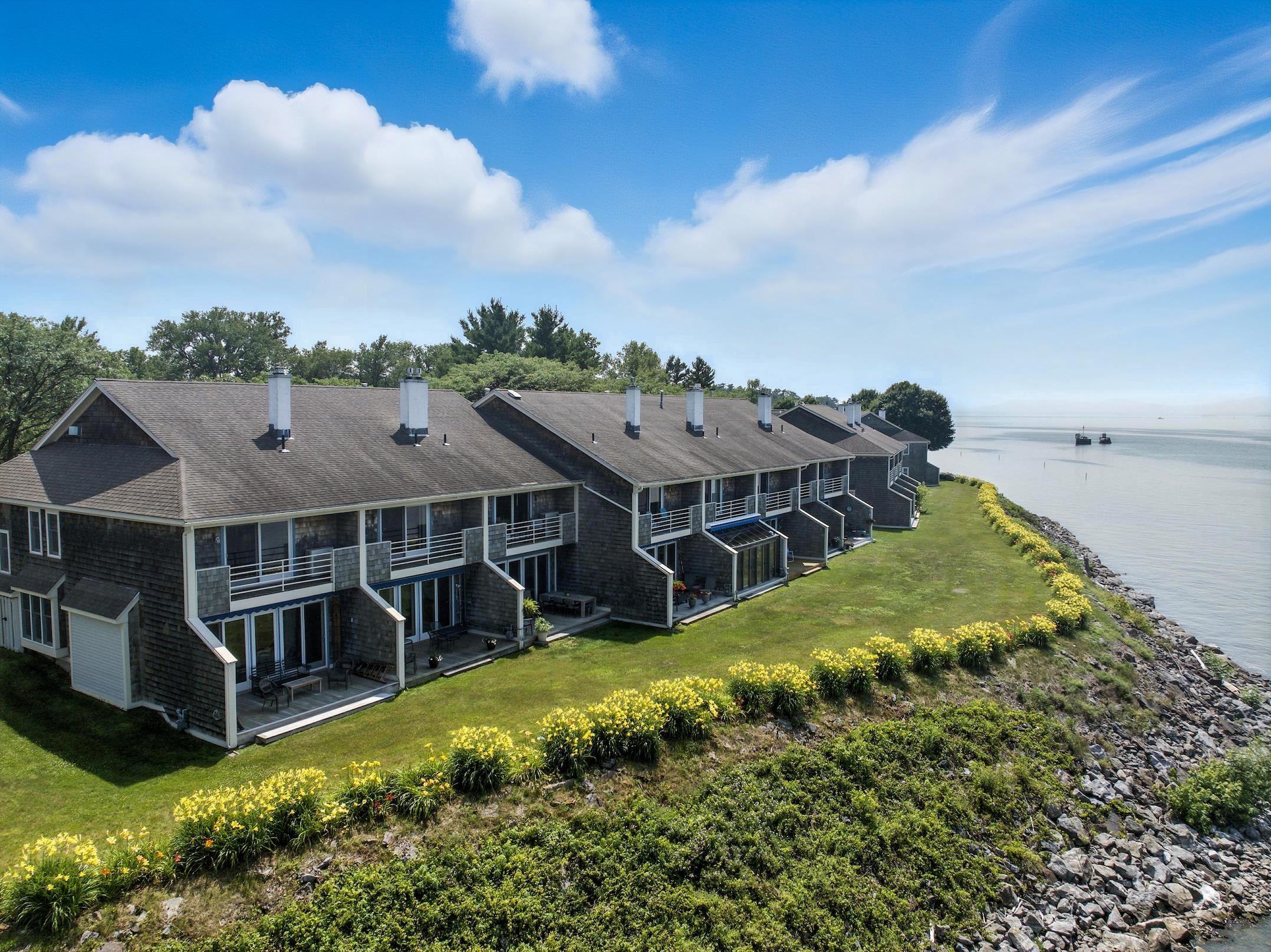 9 Harbor Watch Road