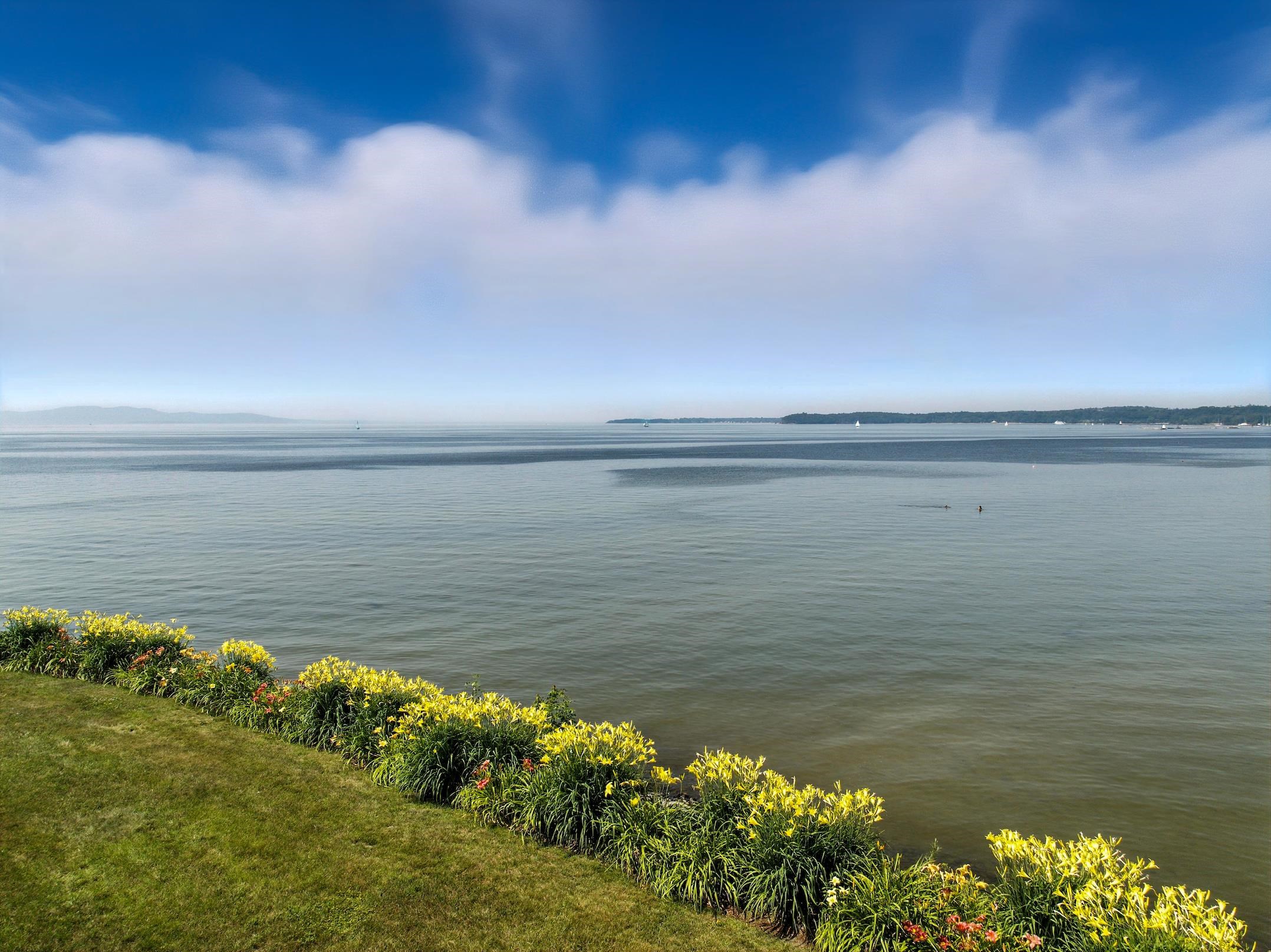 9 Harbor Watch Road