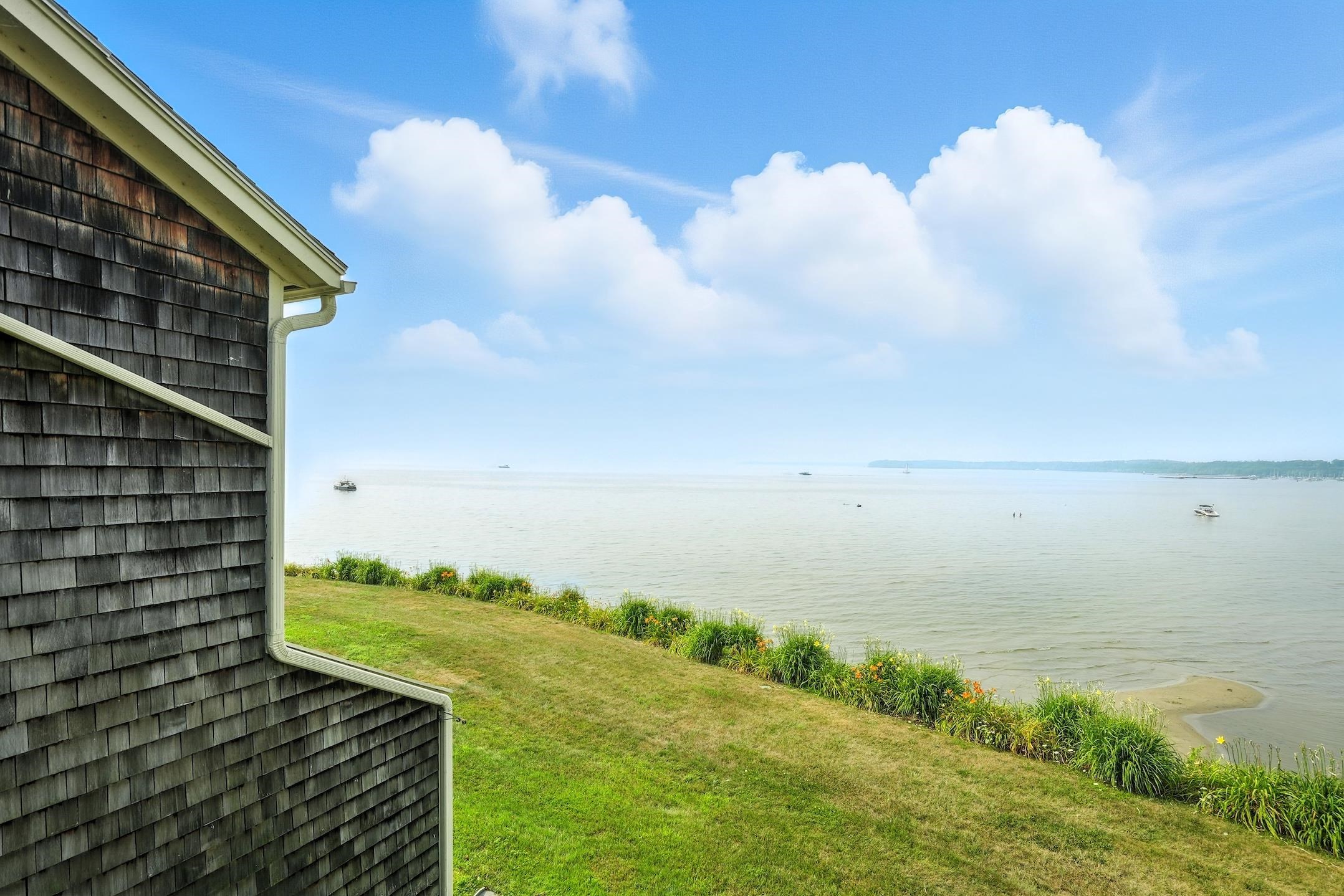 9 Harbor Watch Road