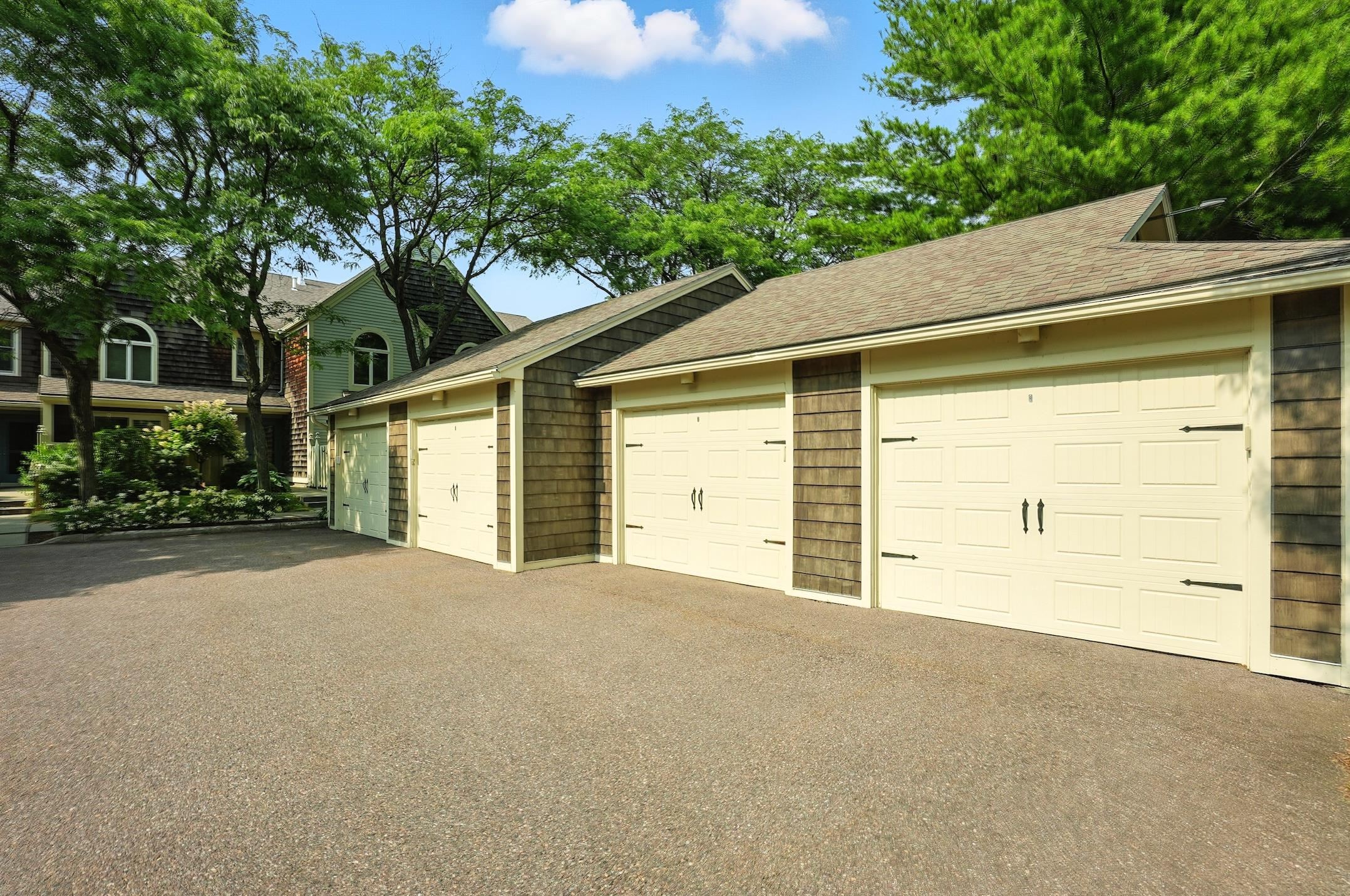 9 Harbor Watch Road