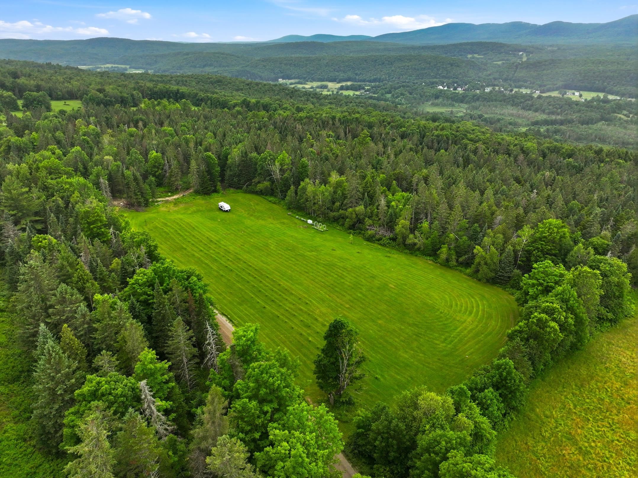 1090 Center Road Unit: Lot #3
