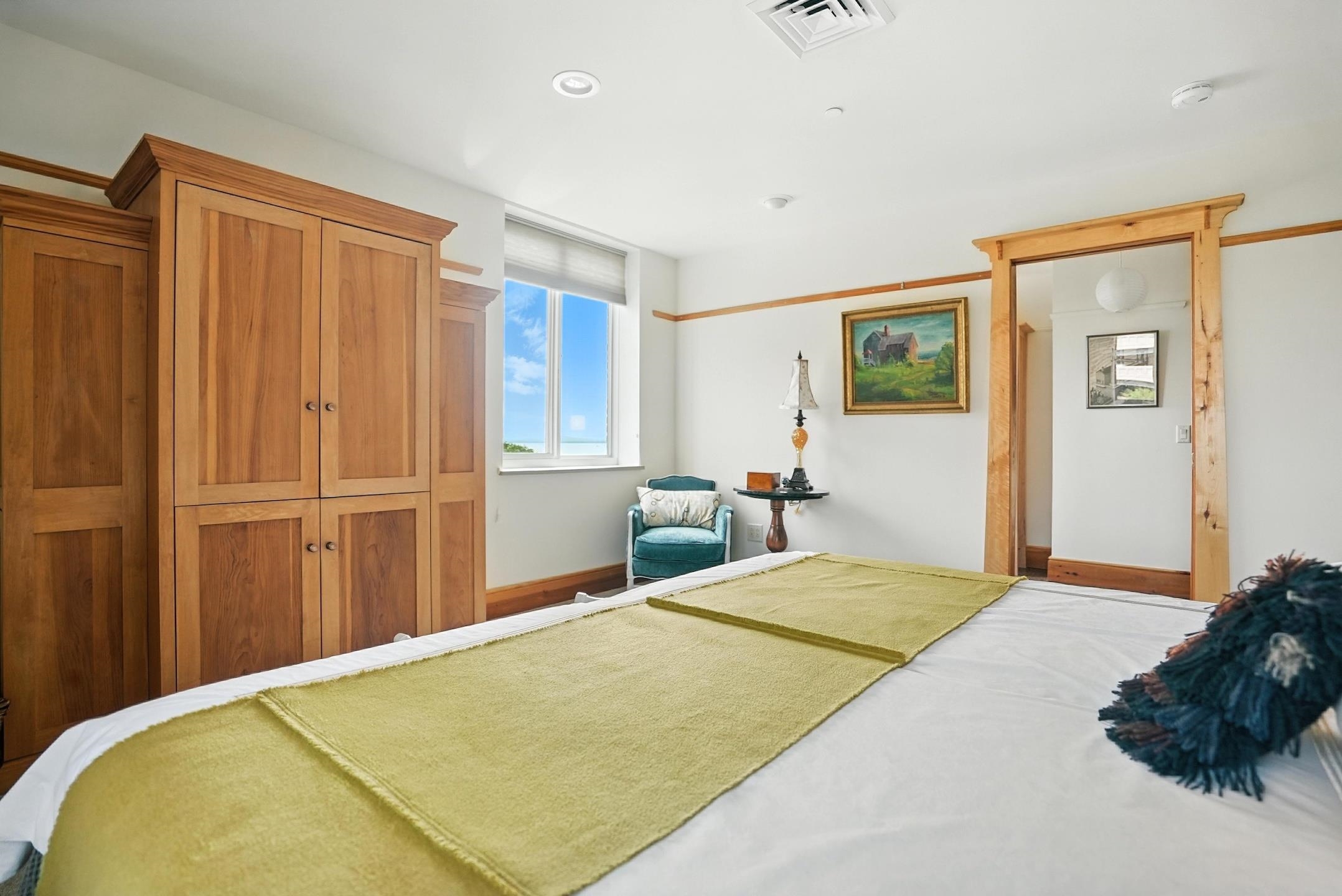 35 Cherry Street Unit: Unit 404